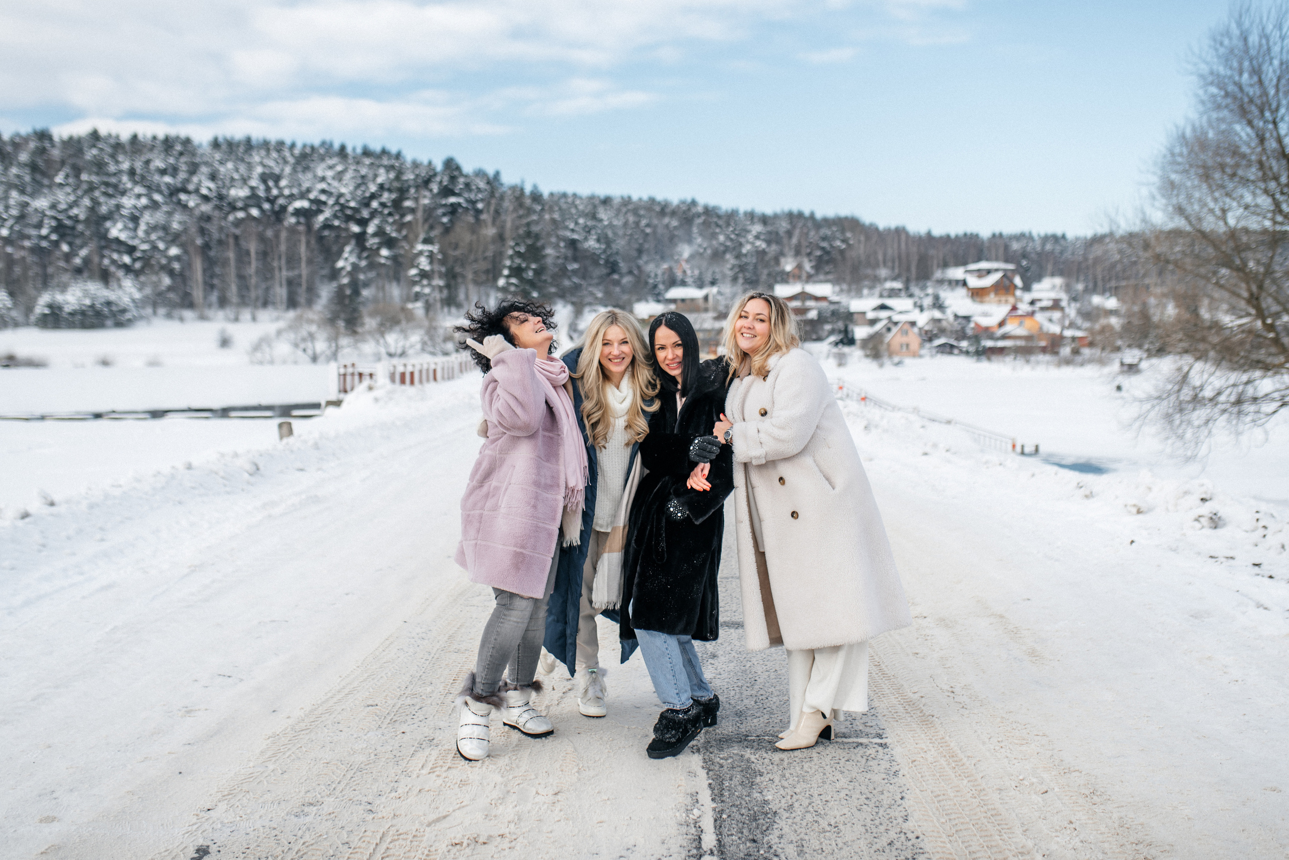 Подруги. Костюшко Кристина — семейный и свадебный фотограф в Минске