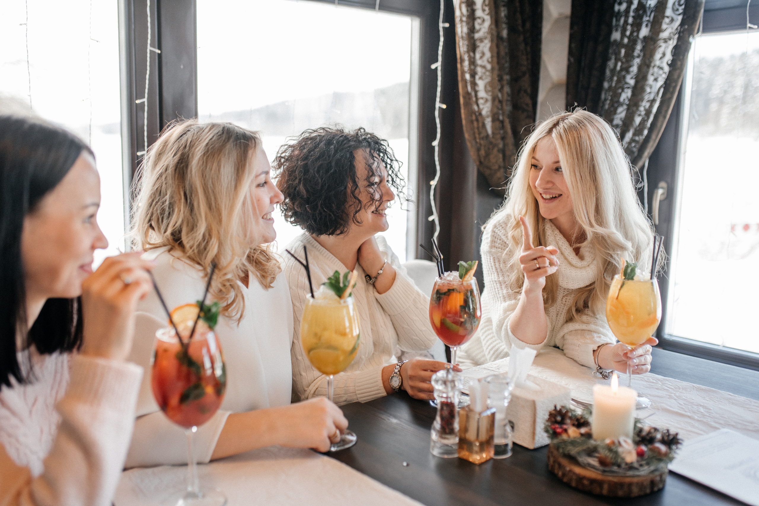 Подруги. Костюшко Кристина — семейный и свадебный фотограф в Минске