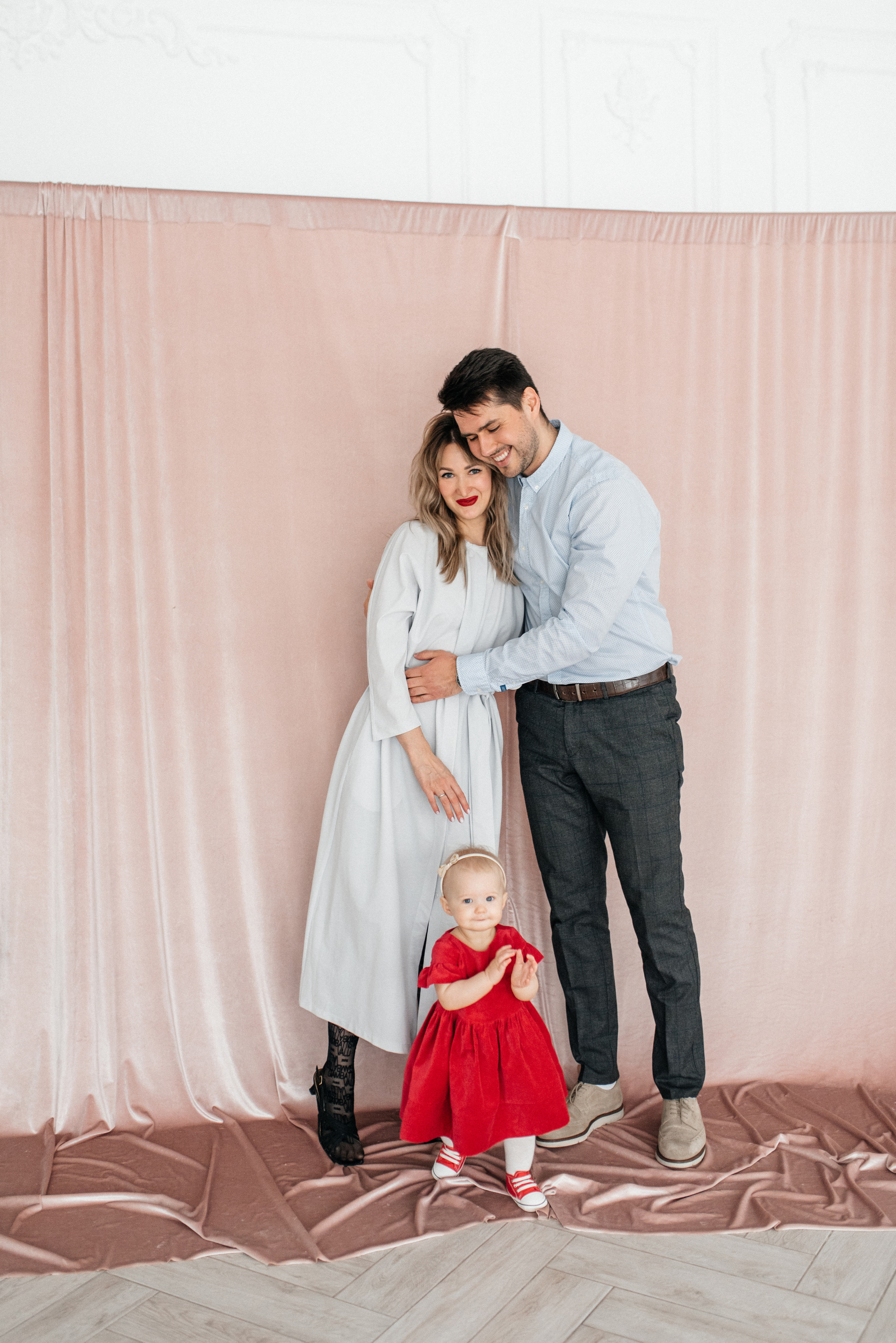 Алена+Андрей+Агата. Костюшко Кристина — семейный и свадебный фотограф в Минске