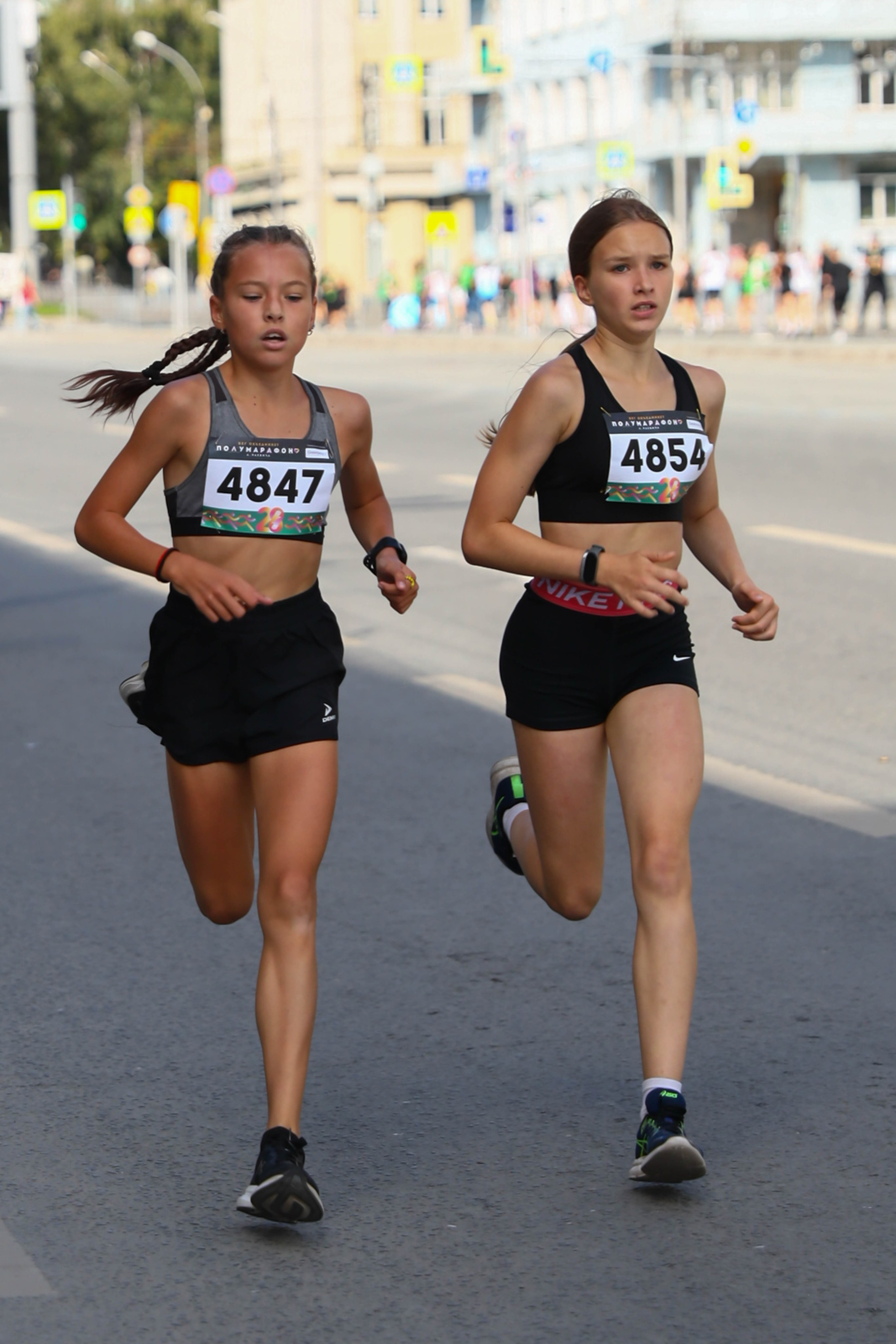 Полумарафон А. Раевича 2025. Репортажный фотограф в Новосибирске Алена Помазунова