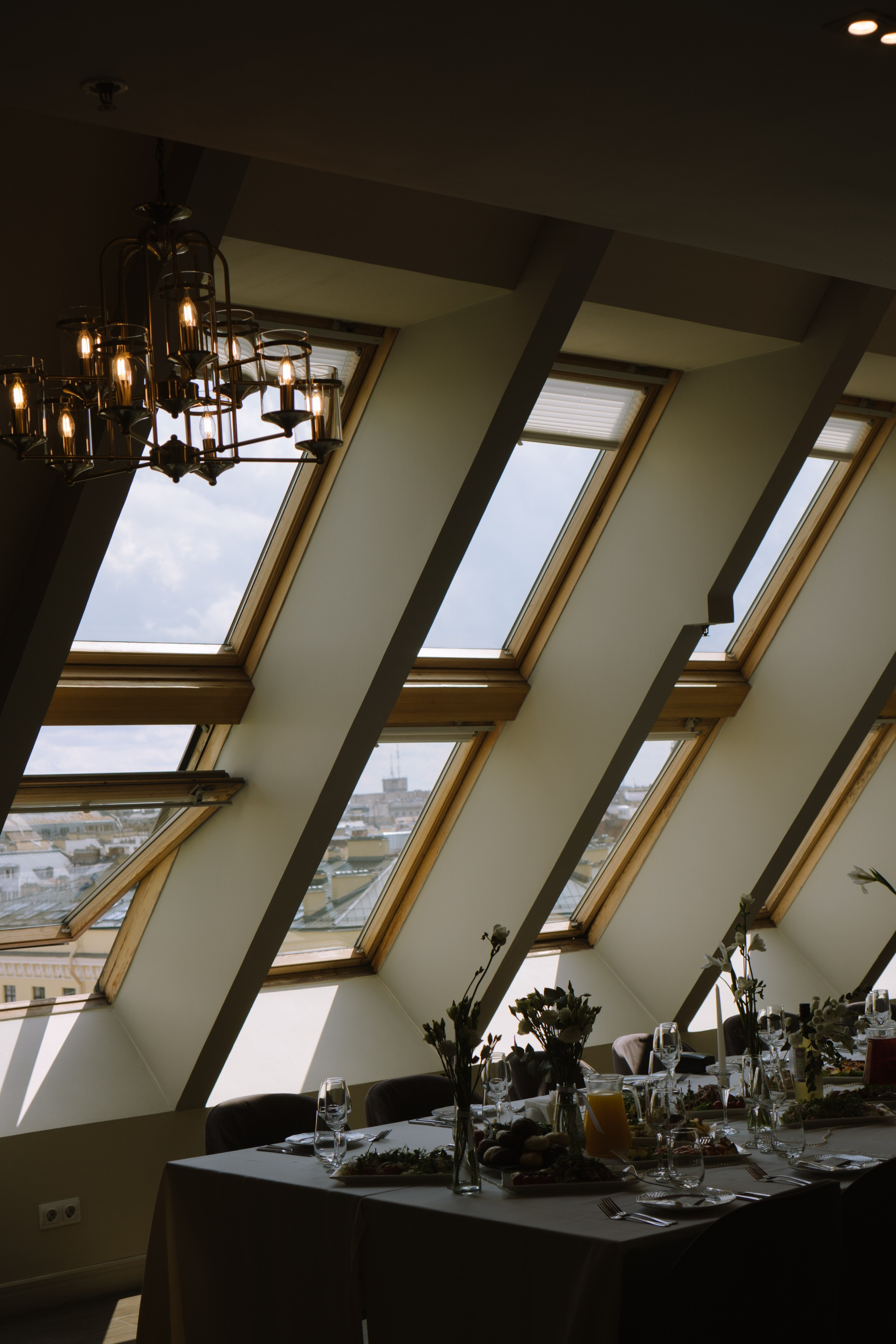 СВАДЕБНЫЙ БАНКЕТ НА ВЛАДИМИРСКОЙ В САНКТ-ПЕТЕРБУРГЕ (КАМЕРНАЯ СВАДЬБА). Профессиональный фотограф, Санкт-Петербург — Виктория Богомолова