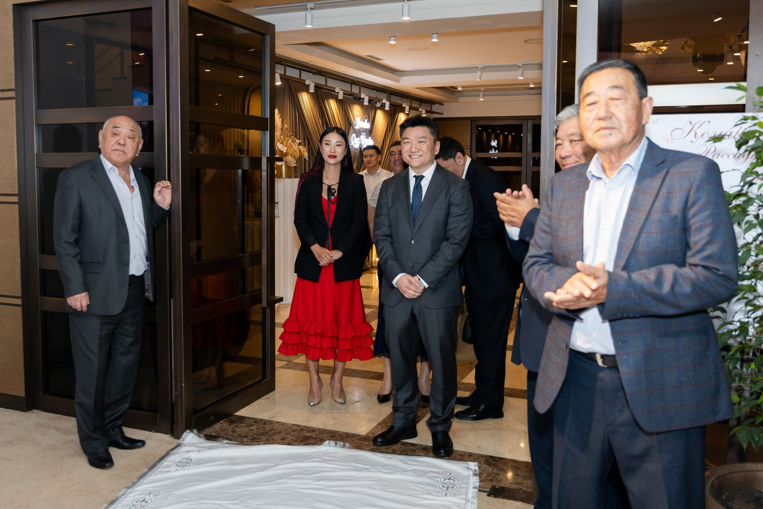 Свадебный банкет. Фото и видеосъемка в Алматы