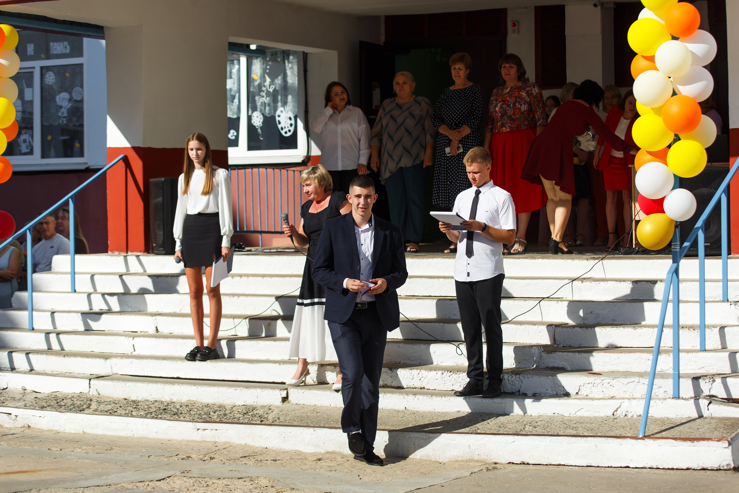 01 СЕНТЯБРЯ 2024 (МБОУ г. Мценска «Средняя школа № 9»). Профессиональный фотограф в Мценске и Орловской области