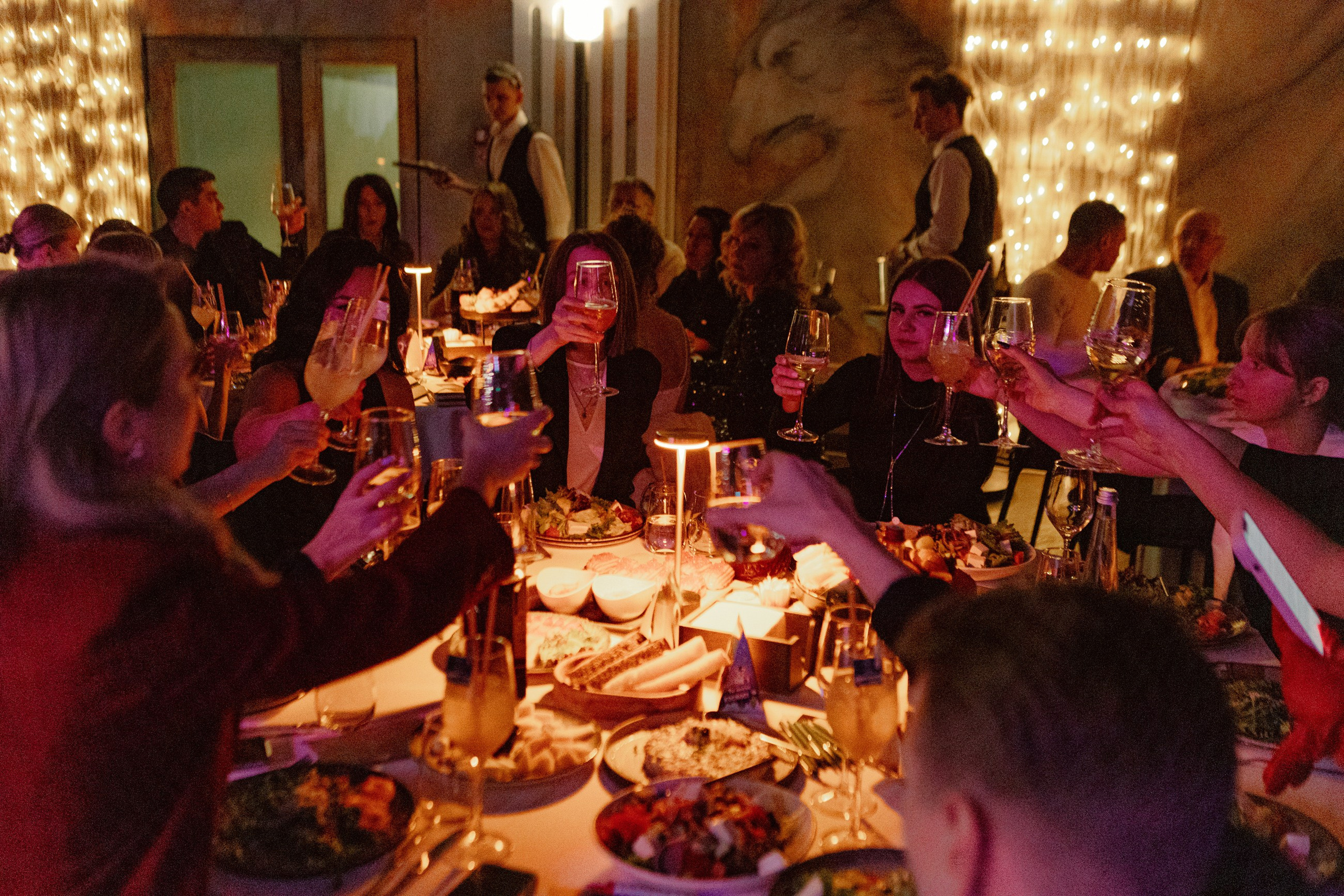 Atlas корпоратив. LEVORIGINAL