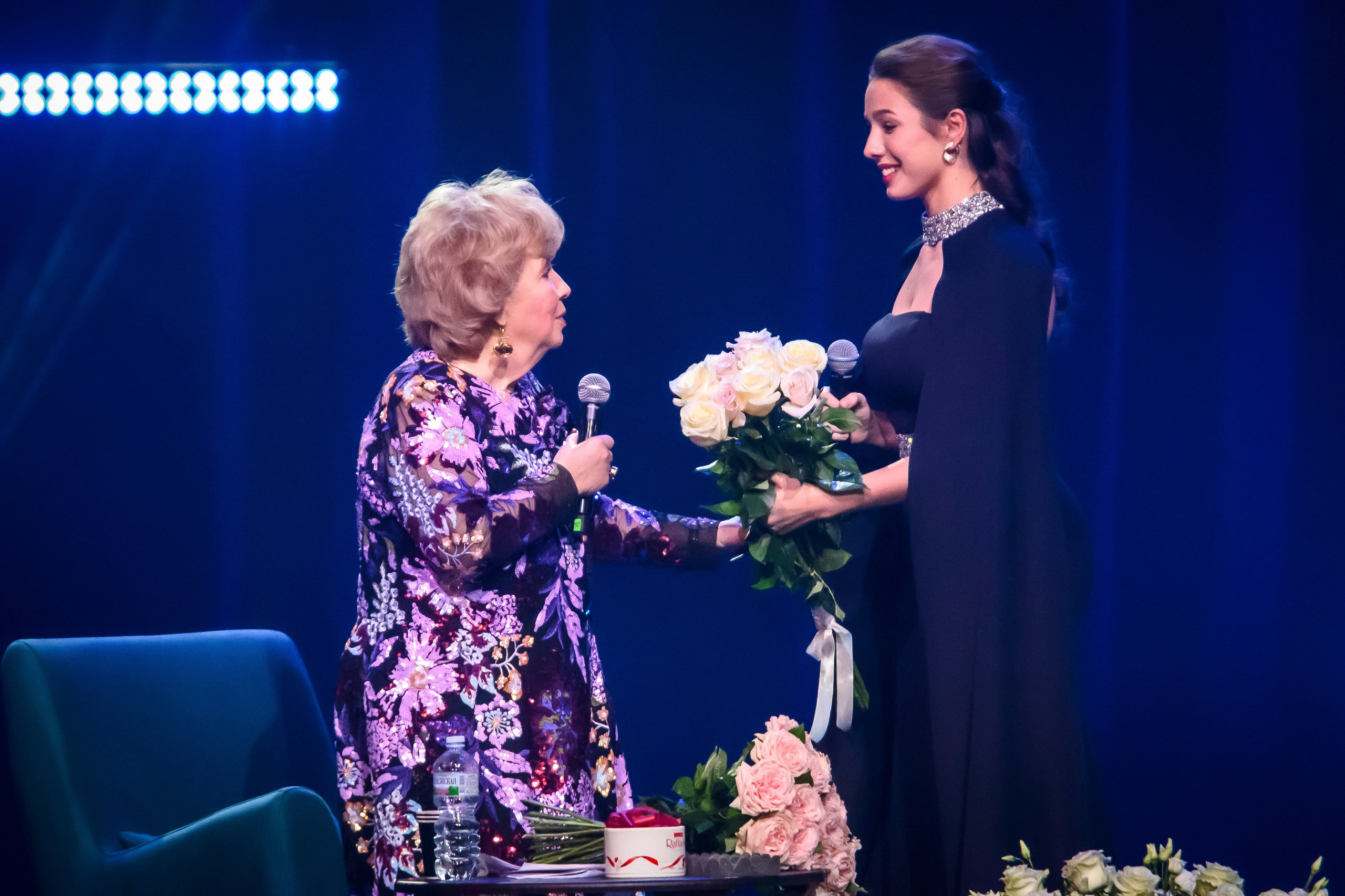 Лариса Рубальская — КЗ «Москва», Остров мечты. Бренд-фотограф для экспертов и блогеров в Москве Влада Горбовская