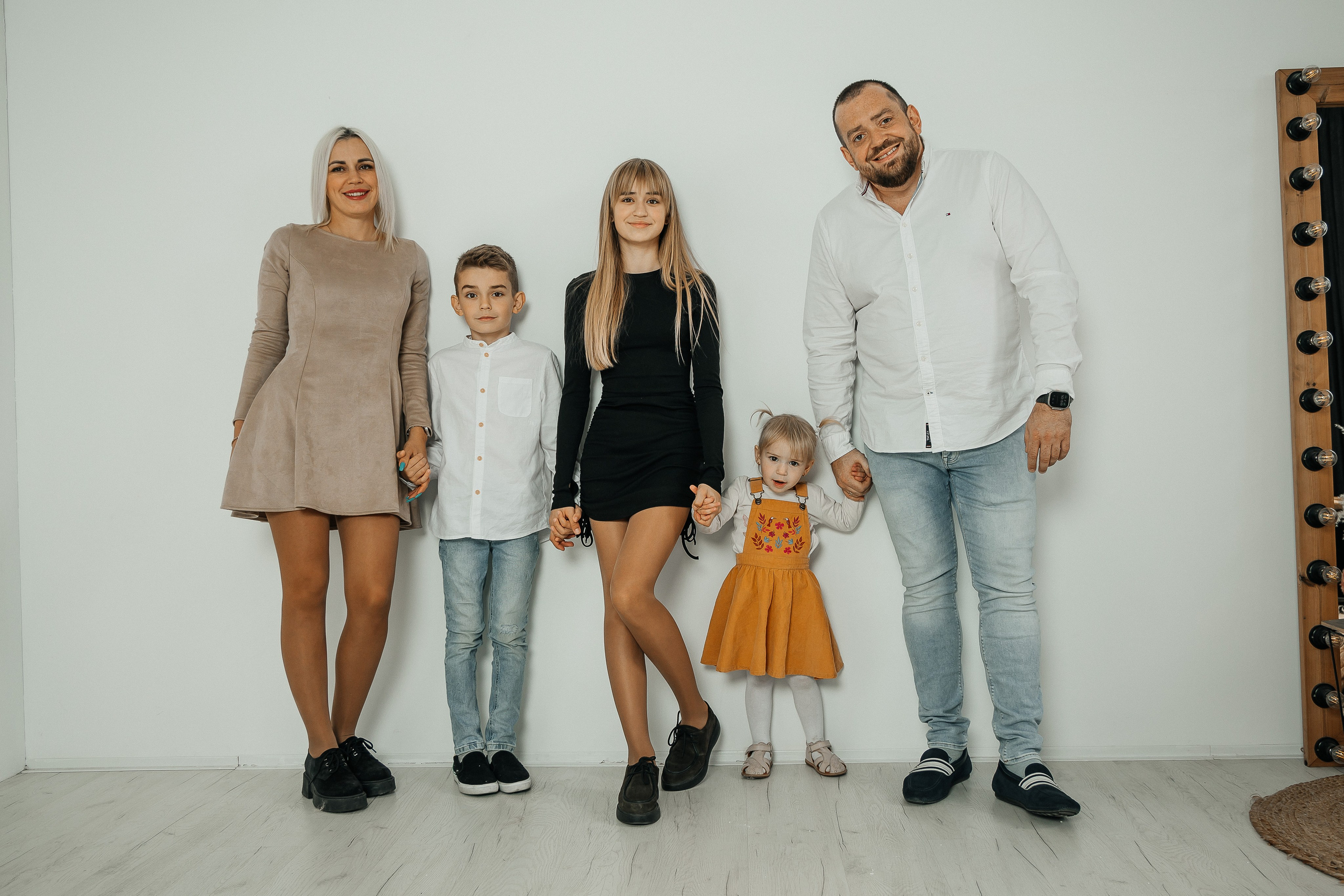 Светлана и Олег с детишками). Семейный и детский фотограф в городе Подолск МО Крылова Ирина