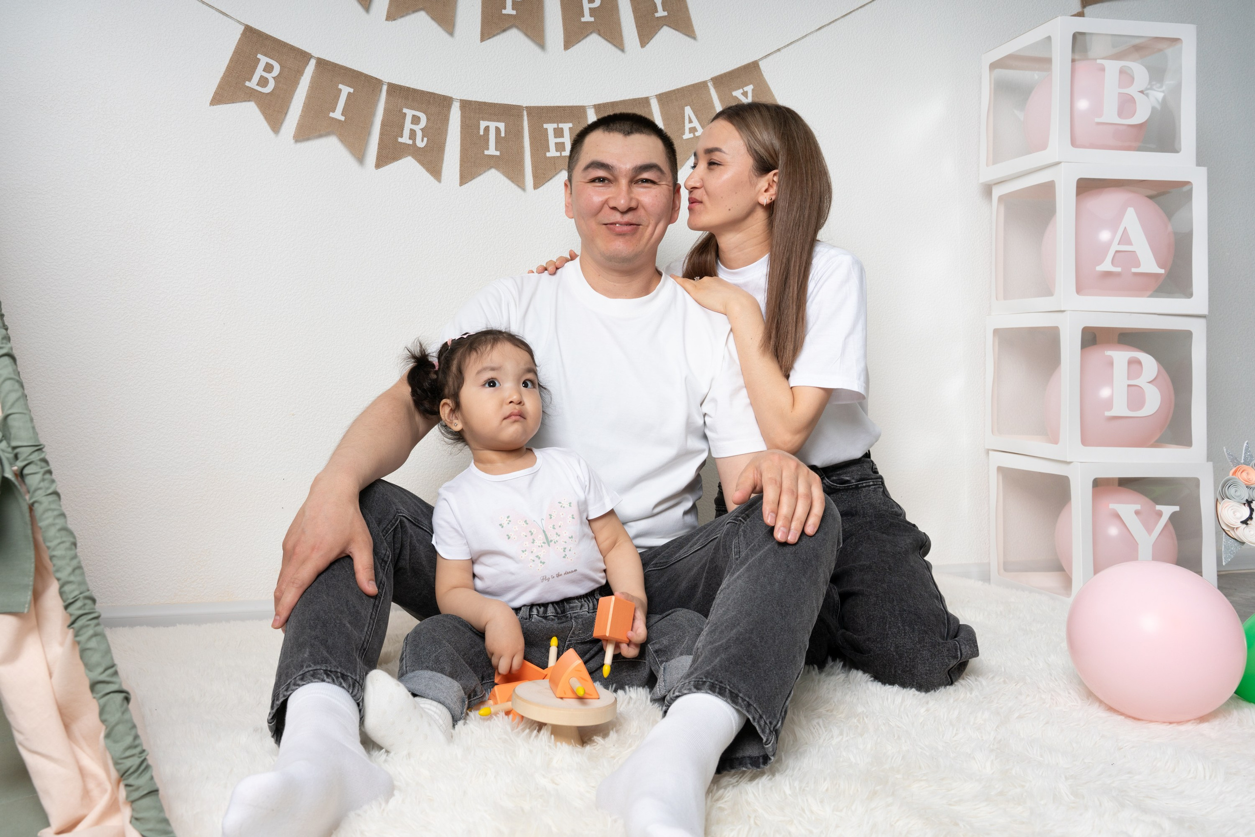 Фотосессия в студии на годик, 2,3 и т.д. Nikolay Serfoord