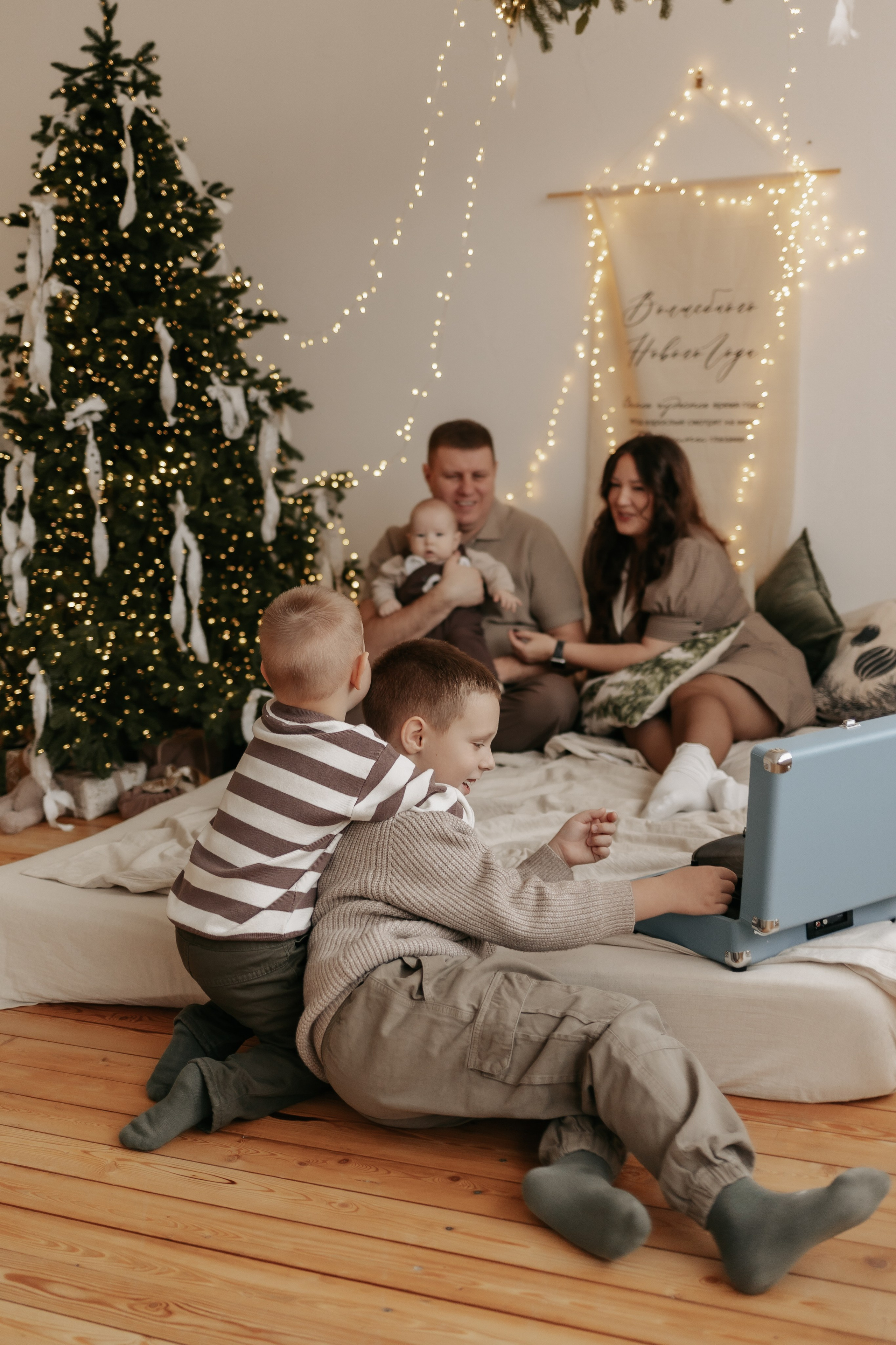 Domik зал Family. Фотограф на первый годик, семейный и детский фотограф в Новосибирске