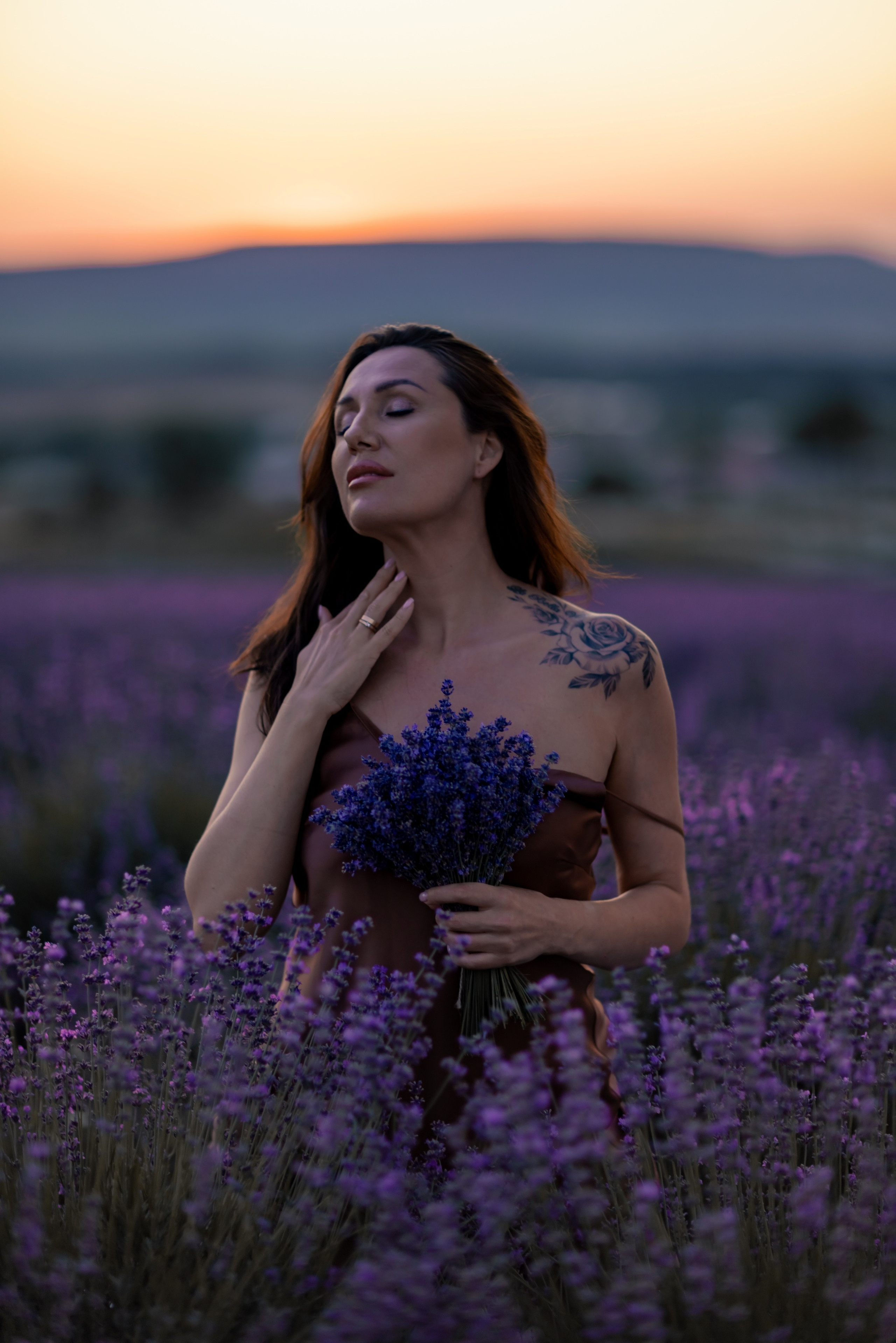 ЦВЕТЕНИЯ. Портретный семейный фотограф в Крымской красоте Светлана Матюнина