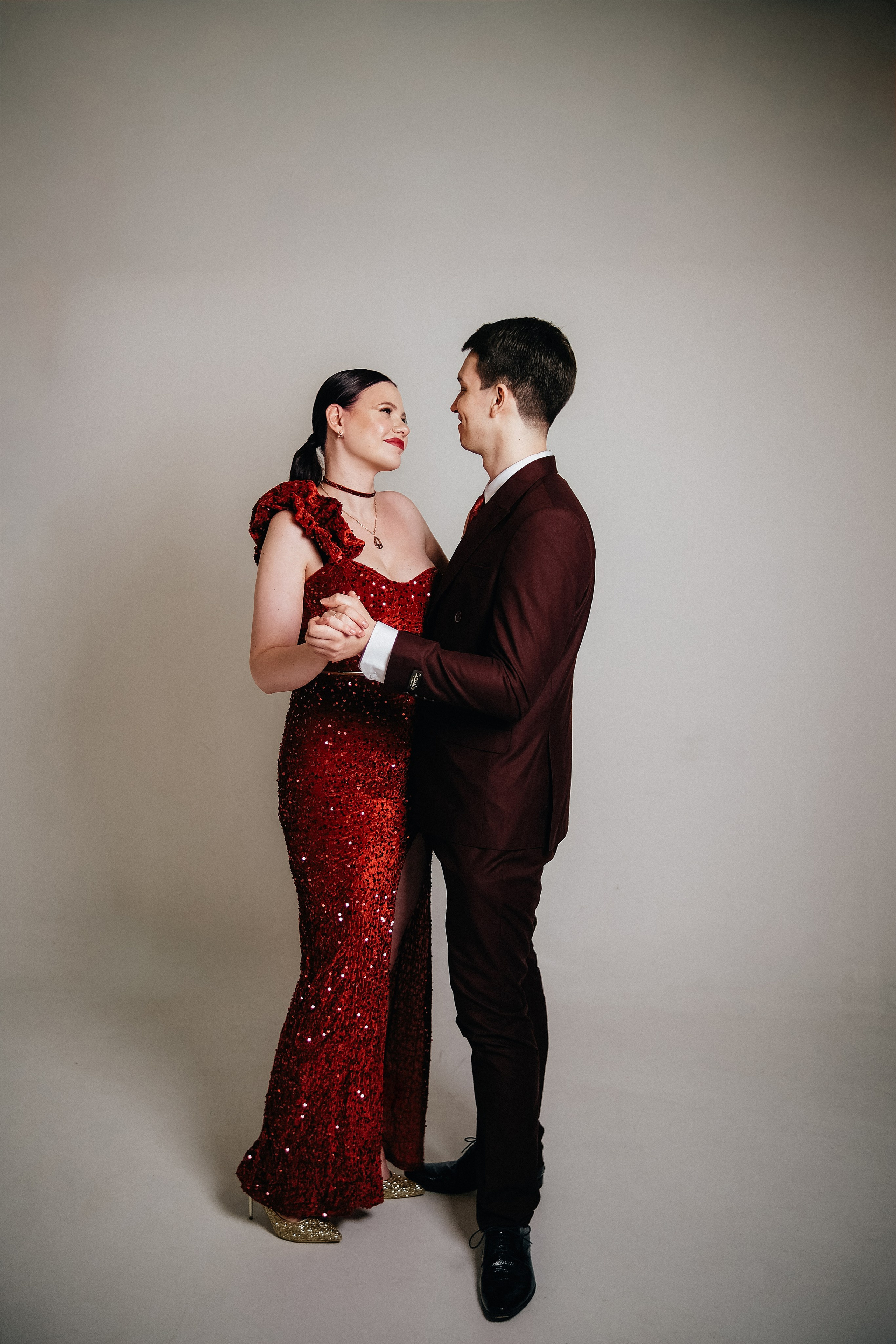 Галя & Влад. Phdkvmr.ru