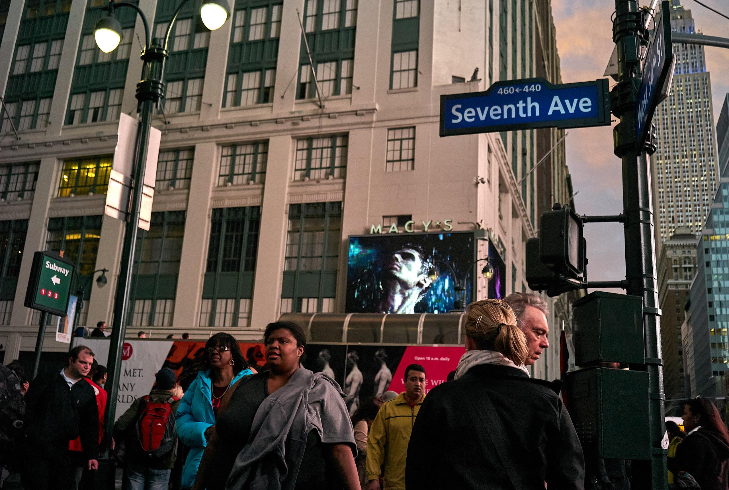 Стрит. Сергей Грачев профессиональный фотограф в Санкт-Петербурге