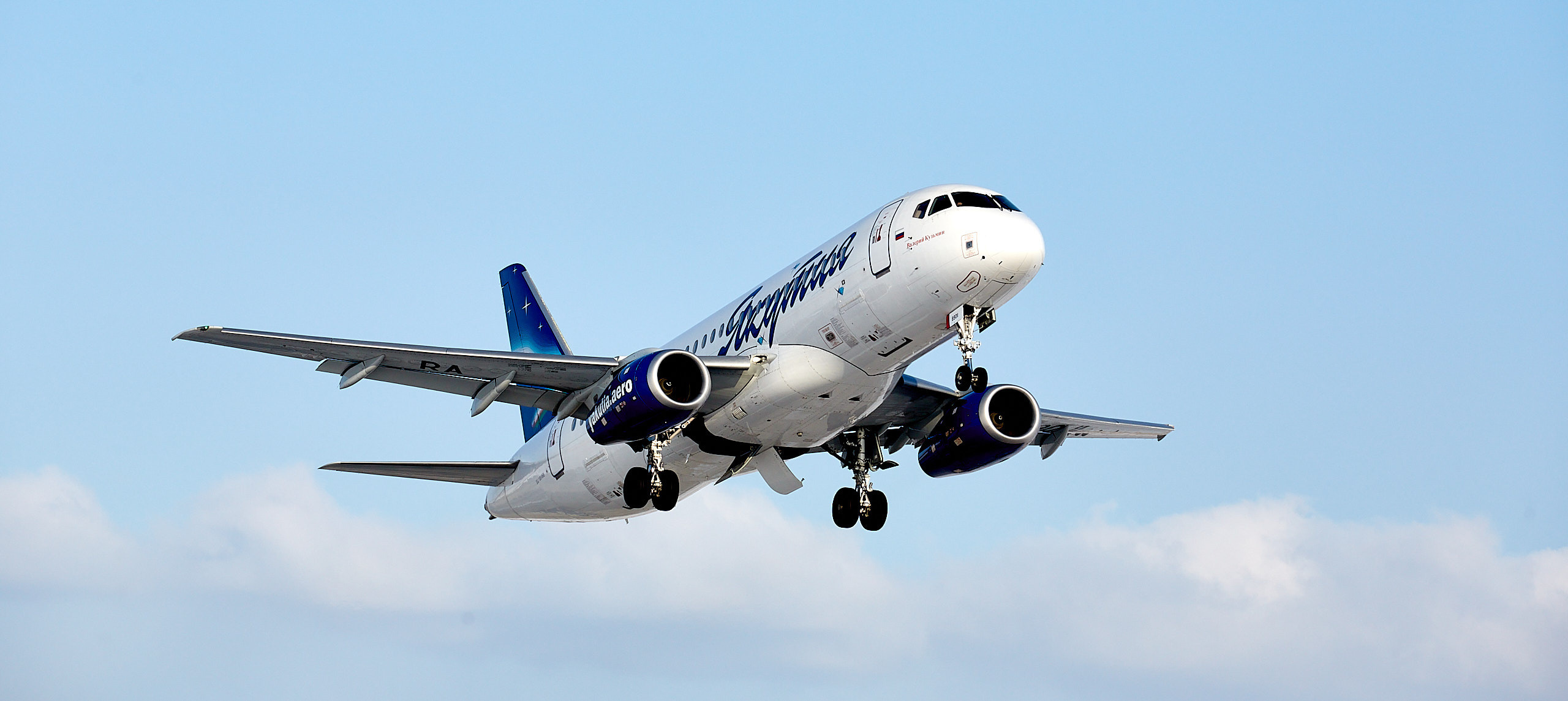 Суперджет Сухой 100. Фото Сергей Грачев