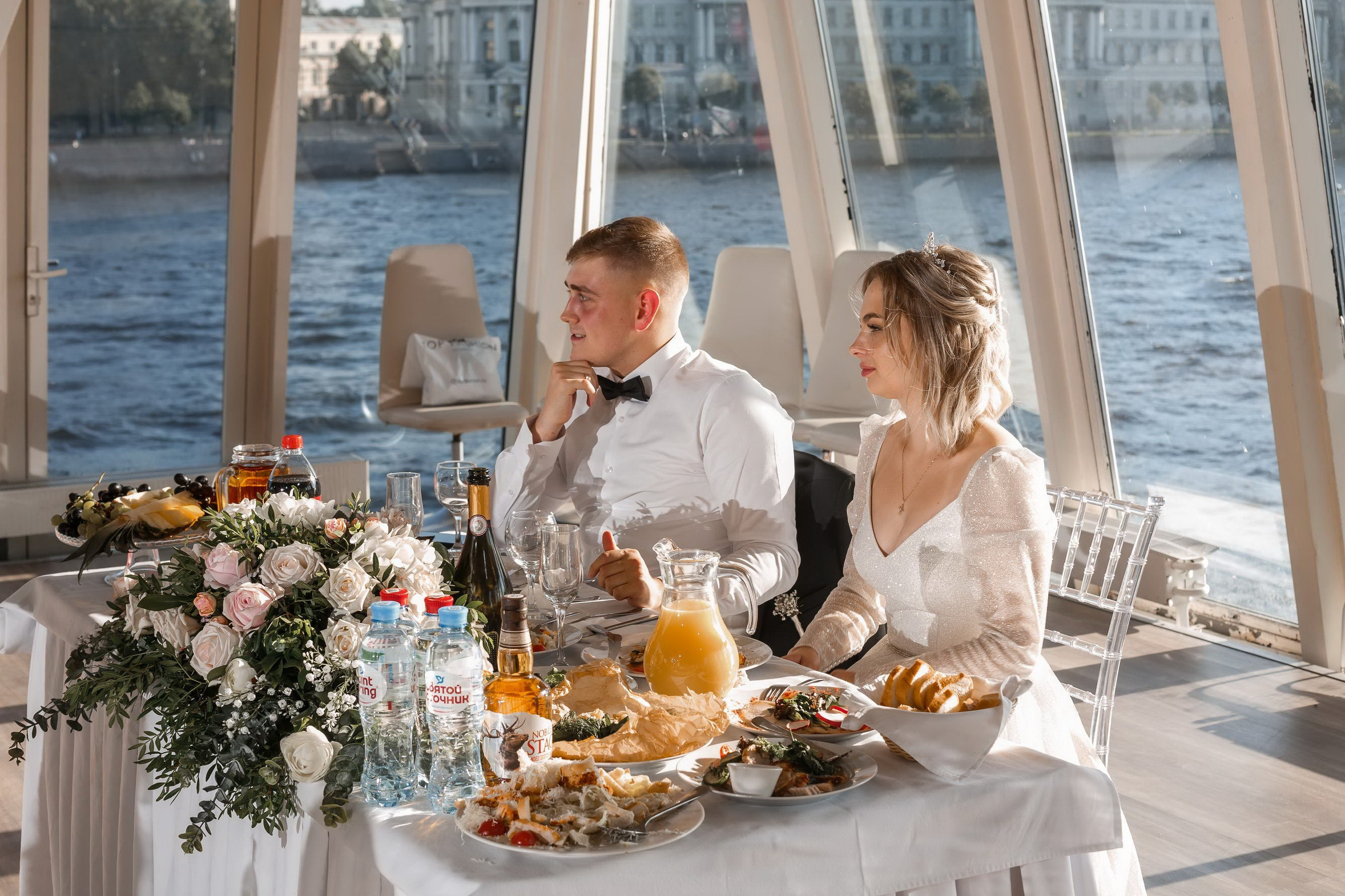 Венчание и свадьба. Свадебный фотограф Игорь Брундасов 8PHOTO на свадьбу венчание загс СПб