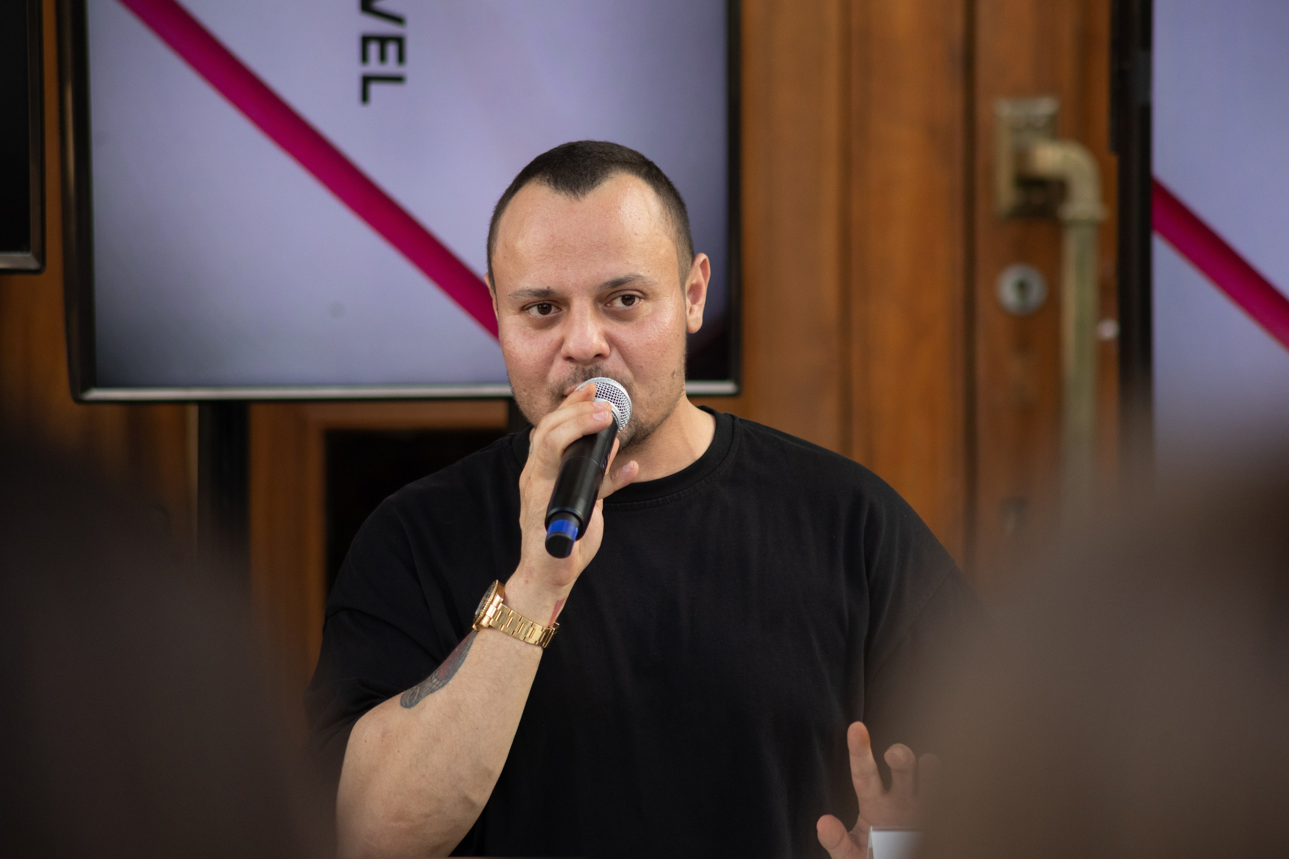 K O M P A N. H O M E