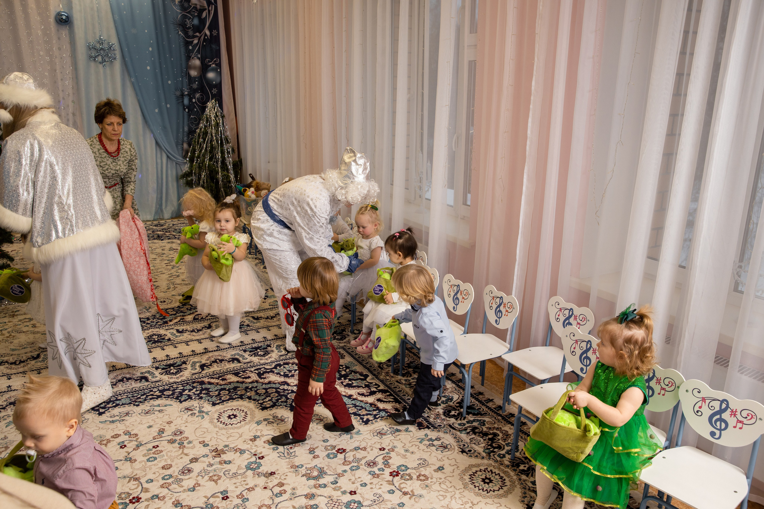 Новогодний утренник Успех. Фотограф в Железнодорожном и Балашихе