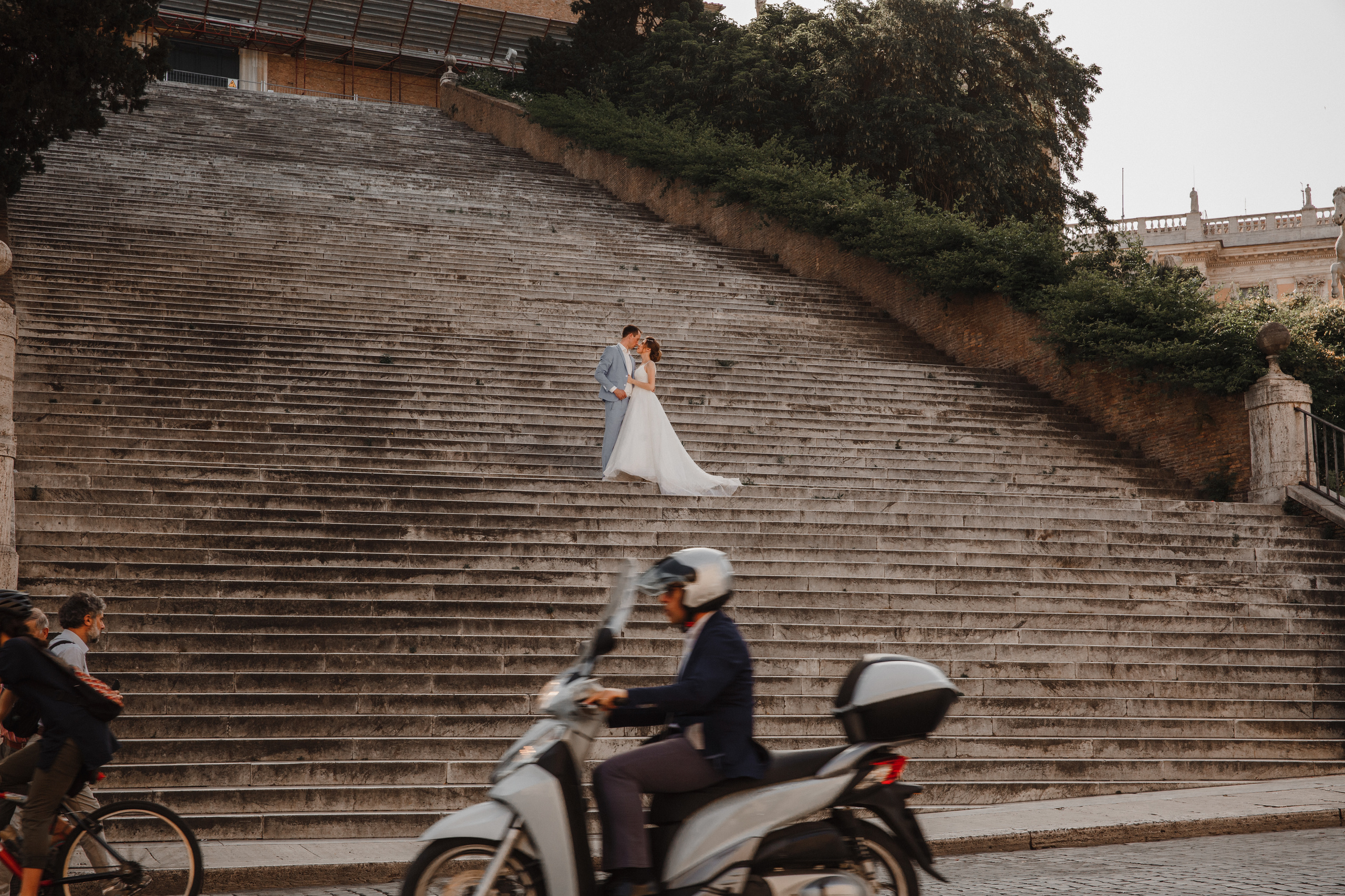 Roma. Photographer and videographer for wedding in Italy: Rome, Milan, Venic