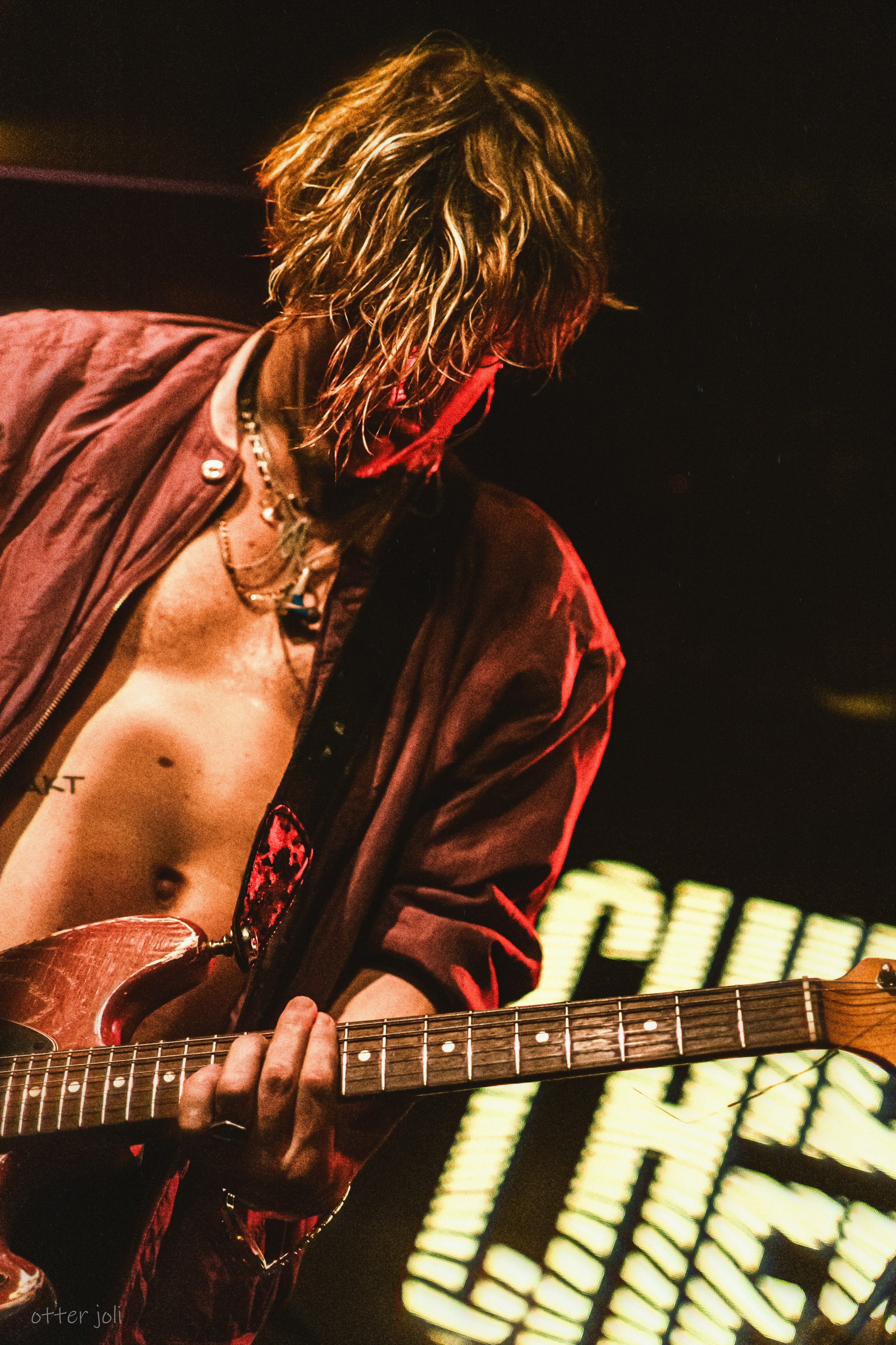 Сергей Горошко и Chili Cheese | 16 Тонн. Концертный репортёр Валерия Сафина