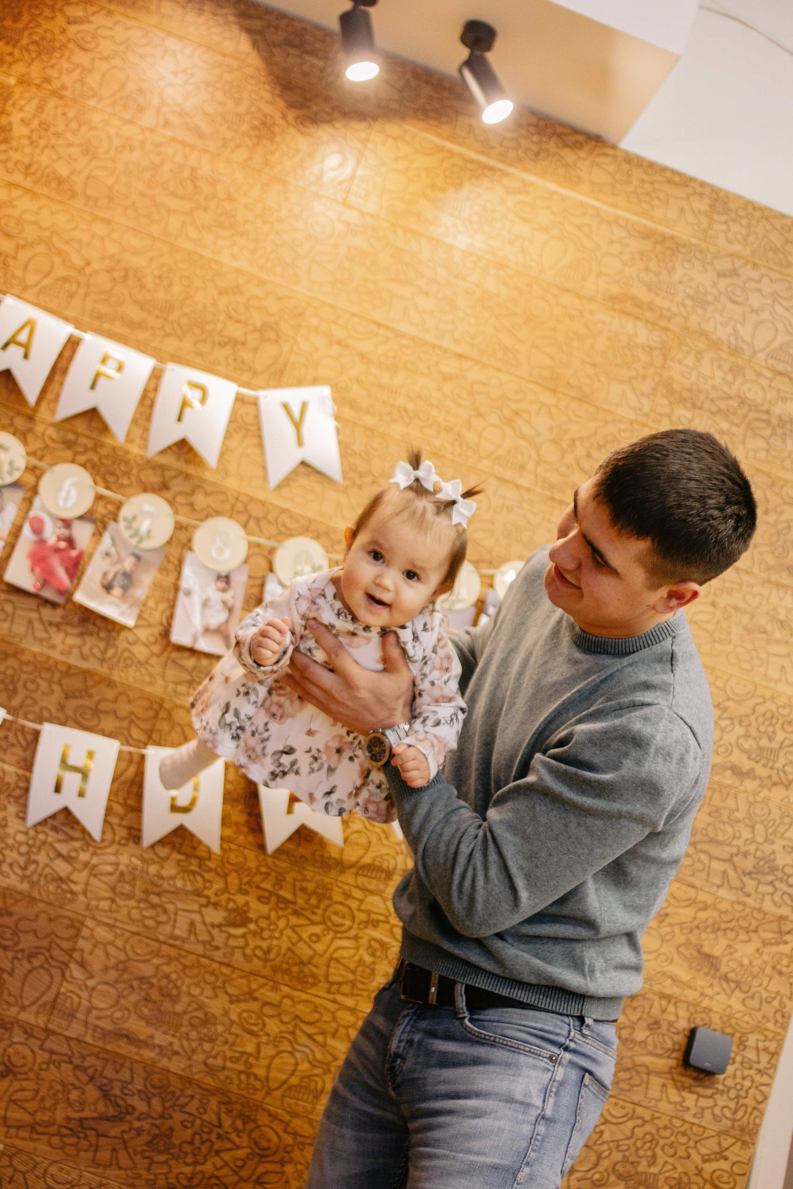 Майя 1 годик. Главная