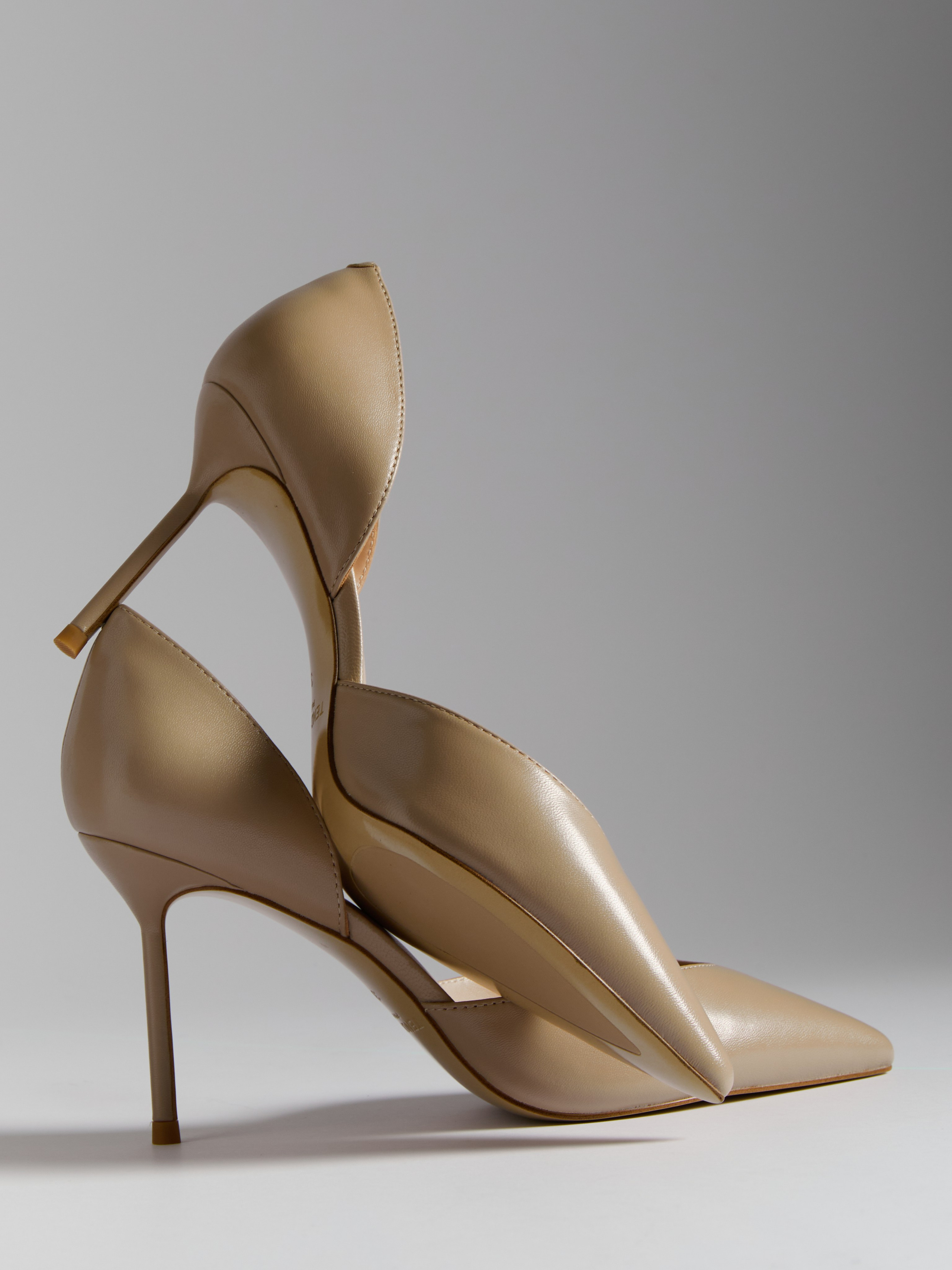 Предметный фотограф в Москве Евгений Шубин