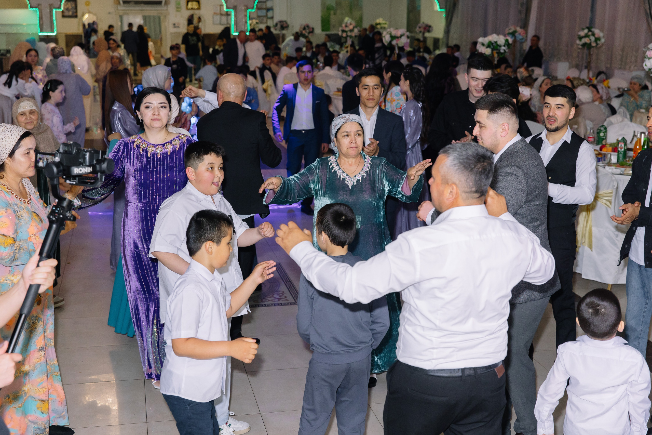 Свадьба Мадиброхим & Гулжамол. Свадебный фотограф в Новосибирске Лидия Александровна