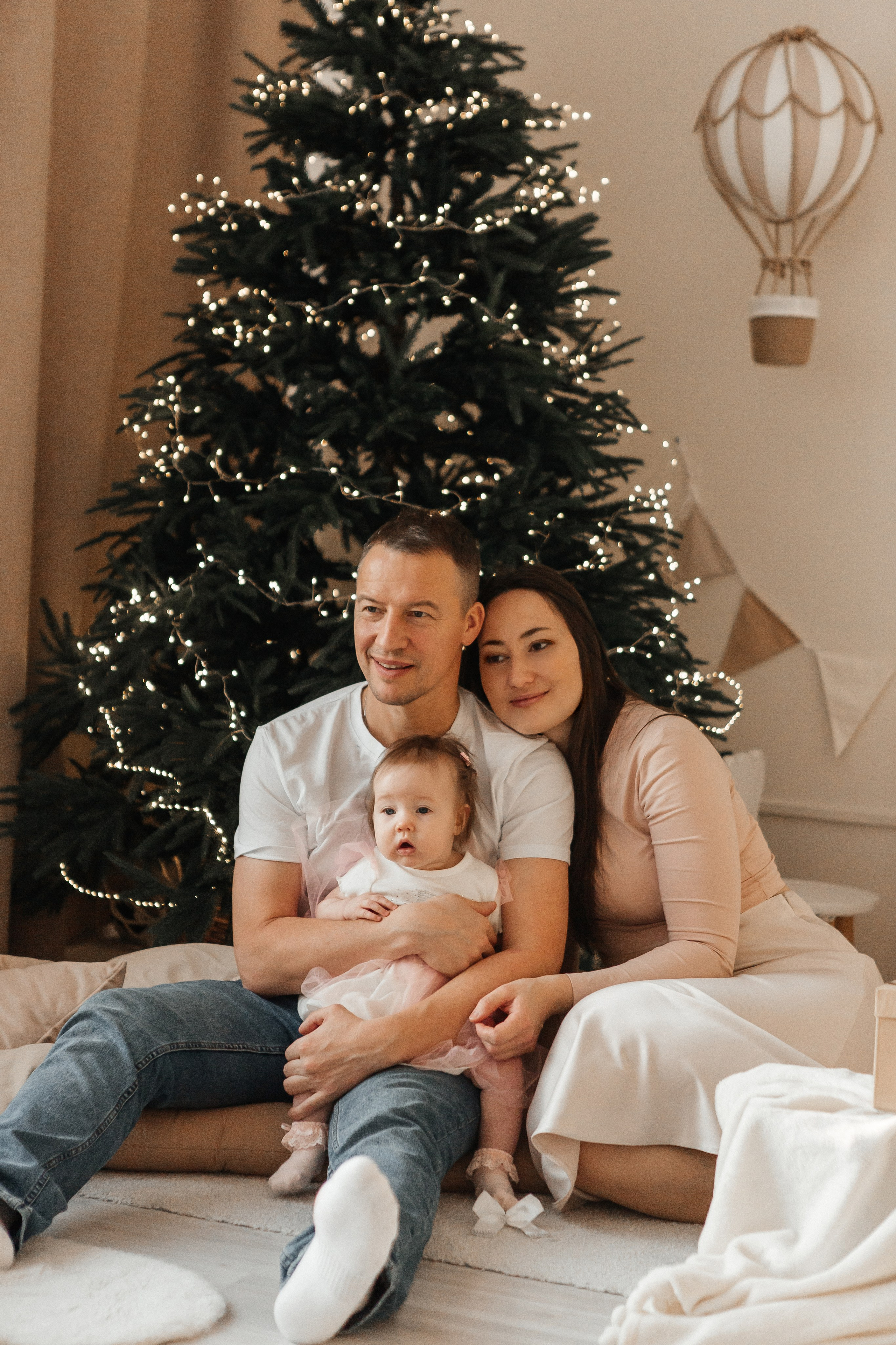 Юрий, Елена, Илья, Ярослав и Мелания. Накануне Нового года. Семейный фотограф в Калининграде Анастасия Юрина