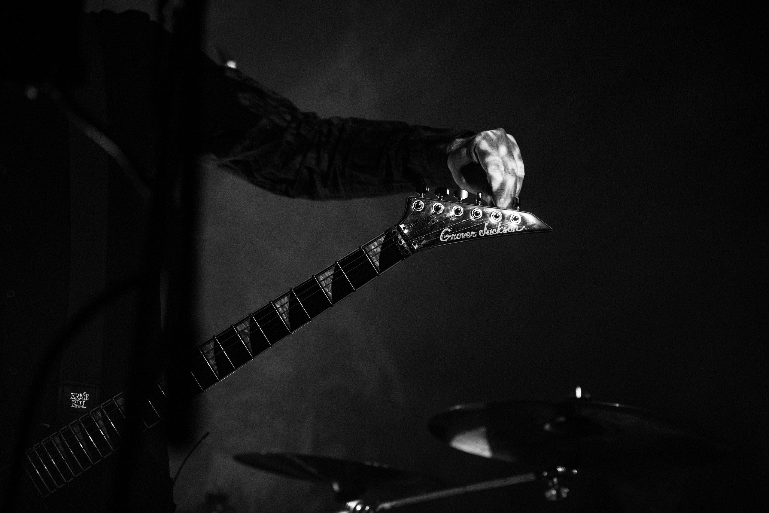 ИЛ • Minuala • Khlad|Цоколь 2.0. Концертный и репортажный фотограф в Санкт-Петербурге Слава Пахомов