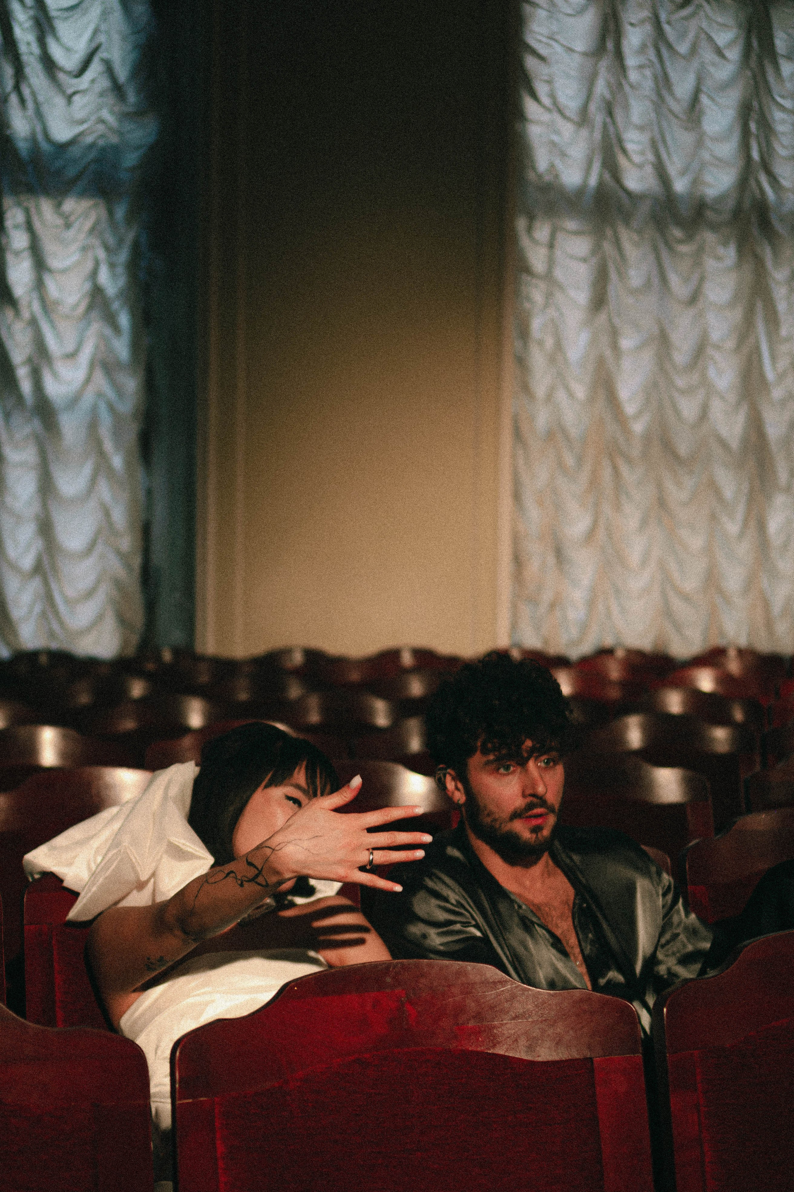 СВАБЕДНАЯ ФОТСЕССИИЯ В ОДНОМ ИЗ ЗАЛОВ НИКОЛАЕВСКОГО ДВОРЦА. Профессиональный фотограф, Санкт-Петербург — Виктория Богомолова