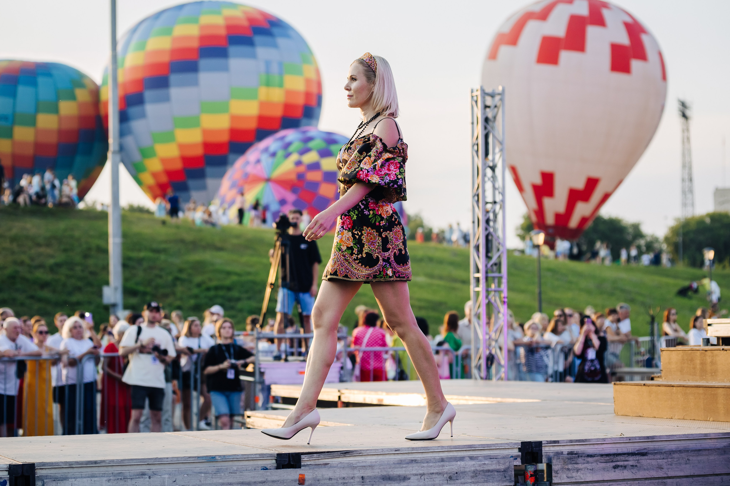 Международный фестиваль моды и музыки «Половодье» // 05.07.2024. Денис Прохоров Фотограф в г. Магнитогорск