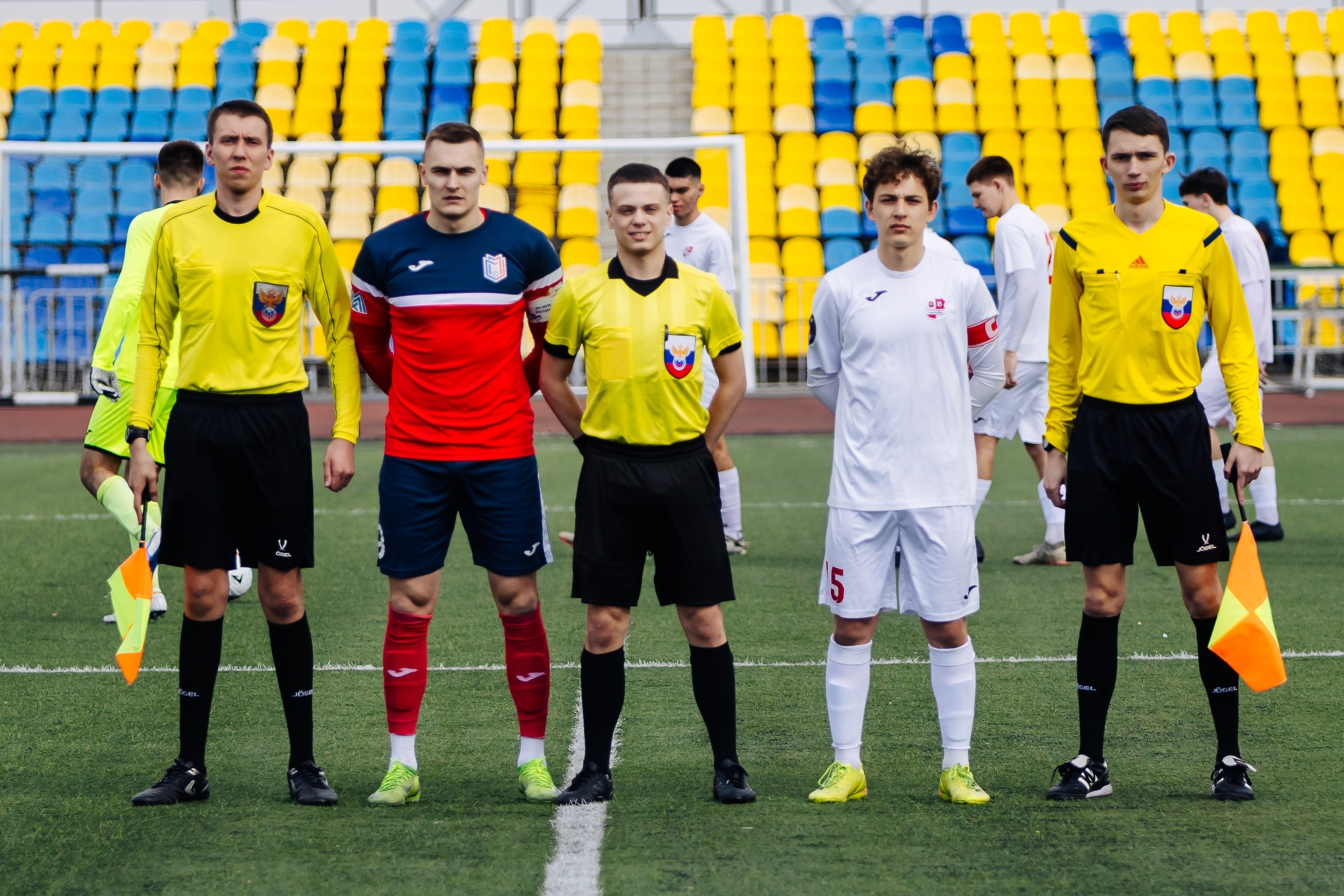 ФК «Металлург-Магнитогорск» vs ФК «ОСШ-Челябинск-М» // 05.04.25. Денис Прохоров Фотограф в г. Магнитогорск