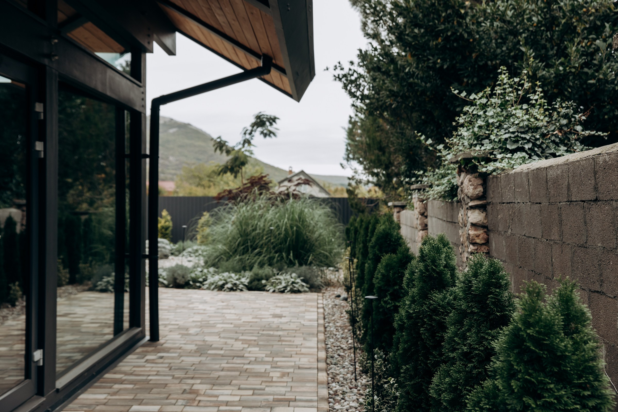 Съёмка для компании INTEQ HAUS из Москвы. Фотограф в Крыму — Федор зайцев. Свадебная, семейная и портретная съёмка. Фотографии для контента, для бизнеса. Корпоративная съёмка