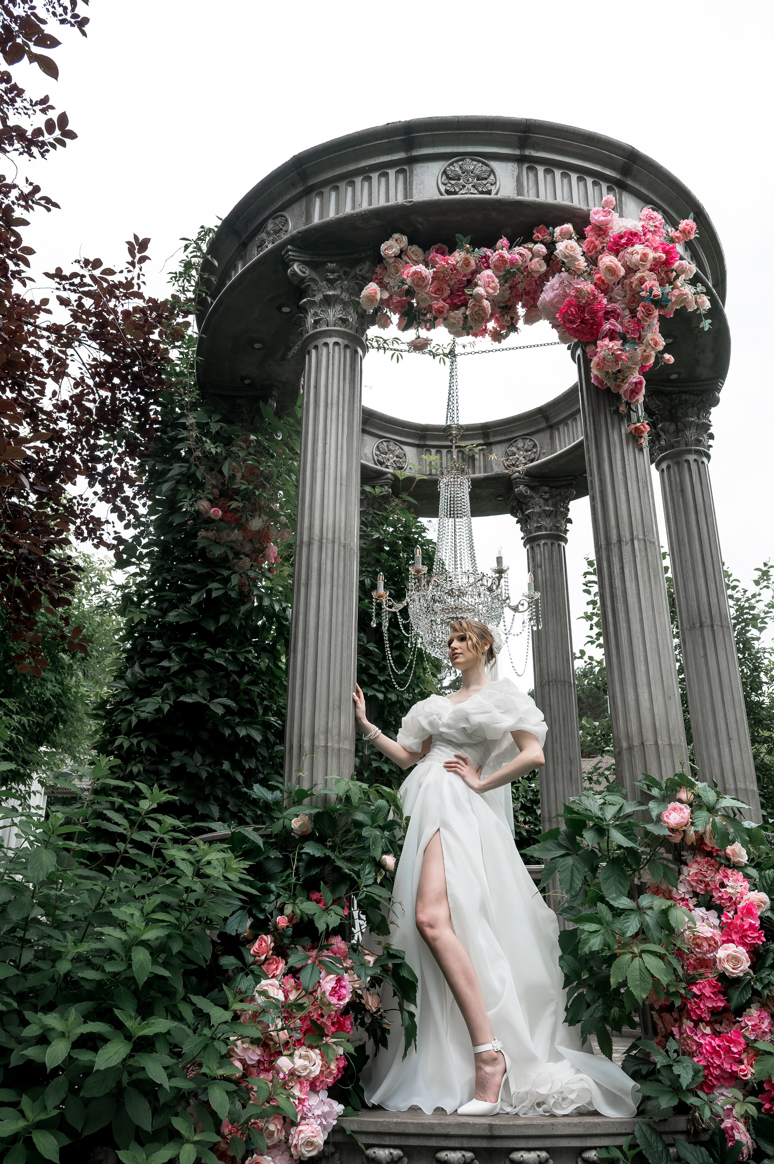 Илья и Яна 13.07.25 Secret Garden. Свадебный фотограф в Новосибирске. Александра Верхушина