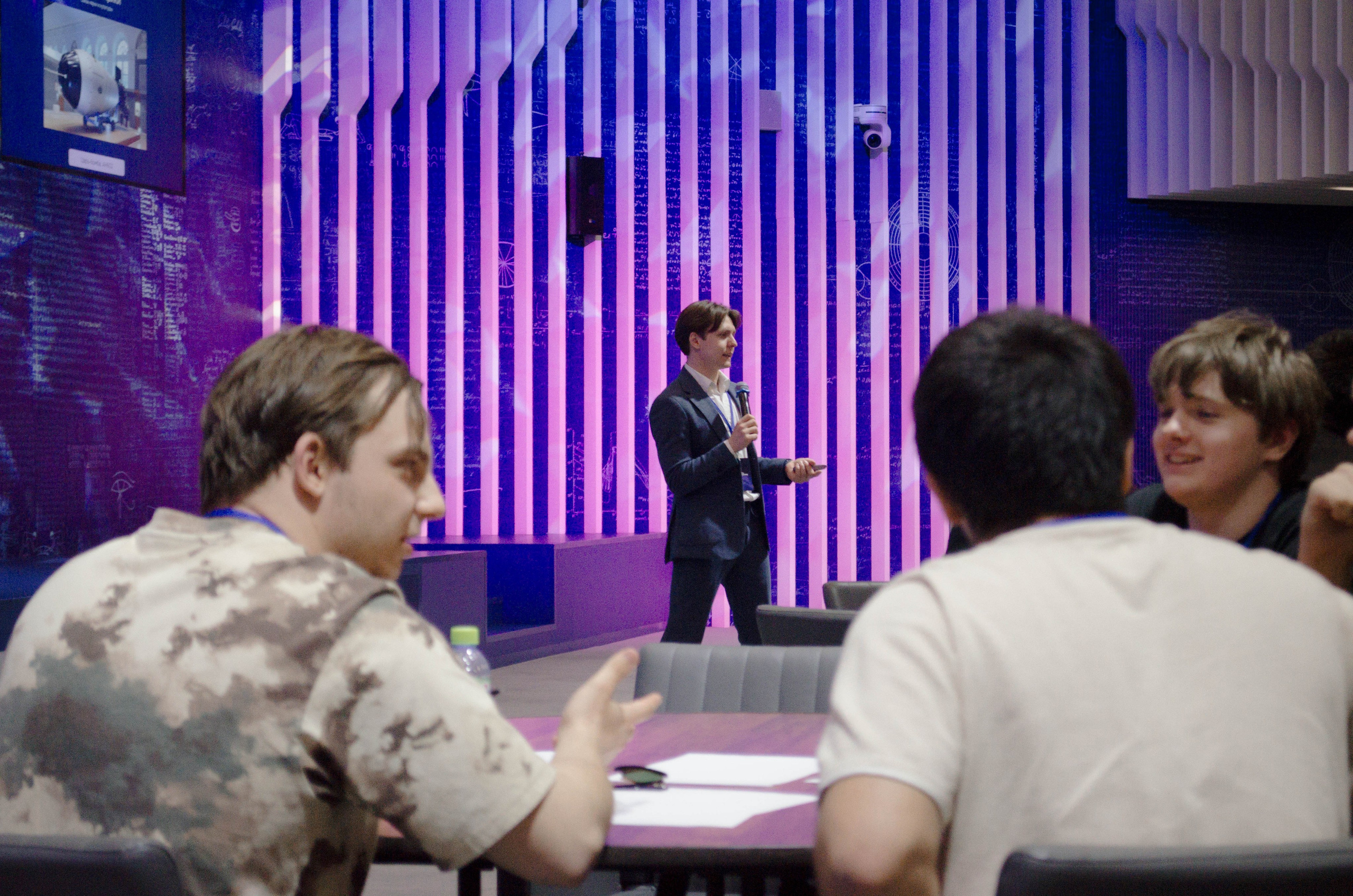 Неделя атома. Открытие. Фотограф Валерия Пэун