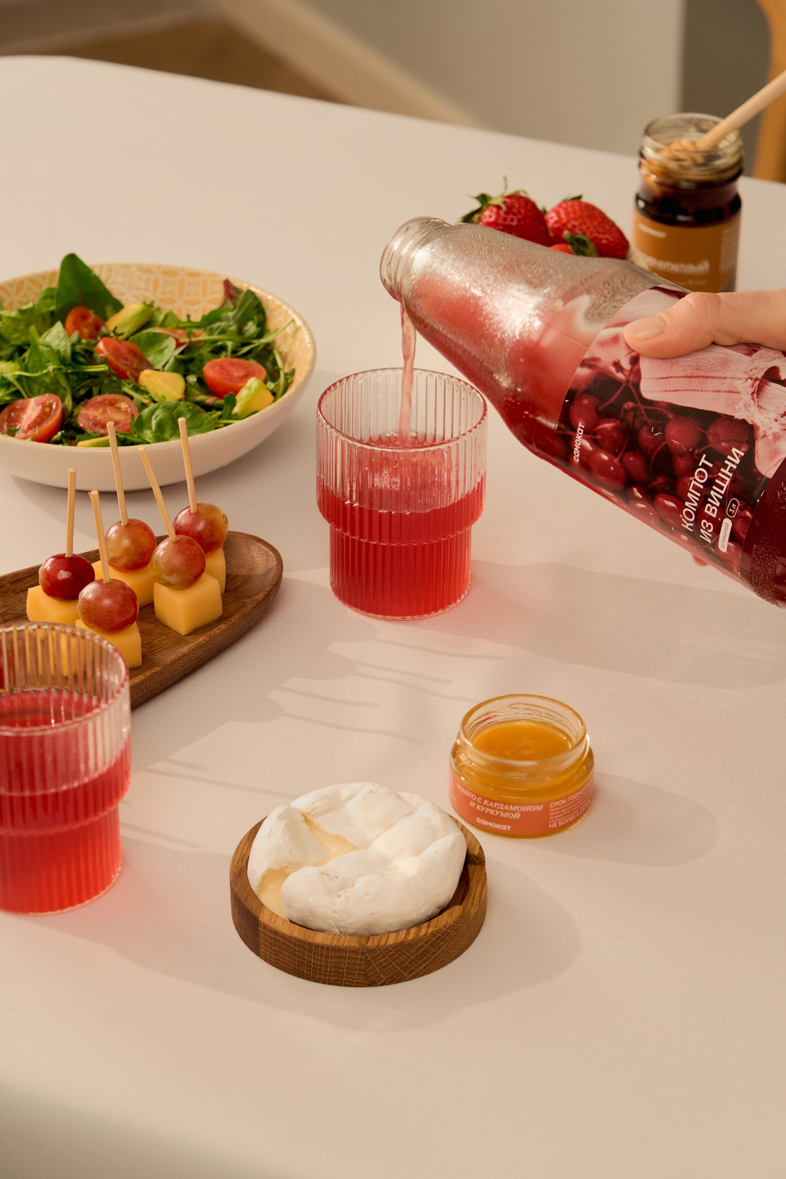 Самокат 2025. Fashion фотограф и Арт директор. Санкт-Петербург и Москва