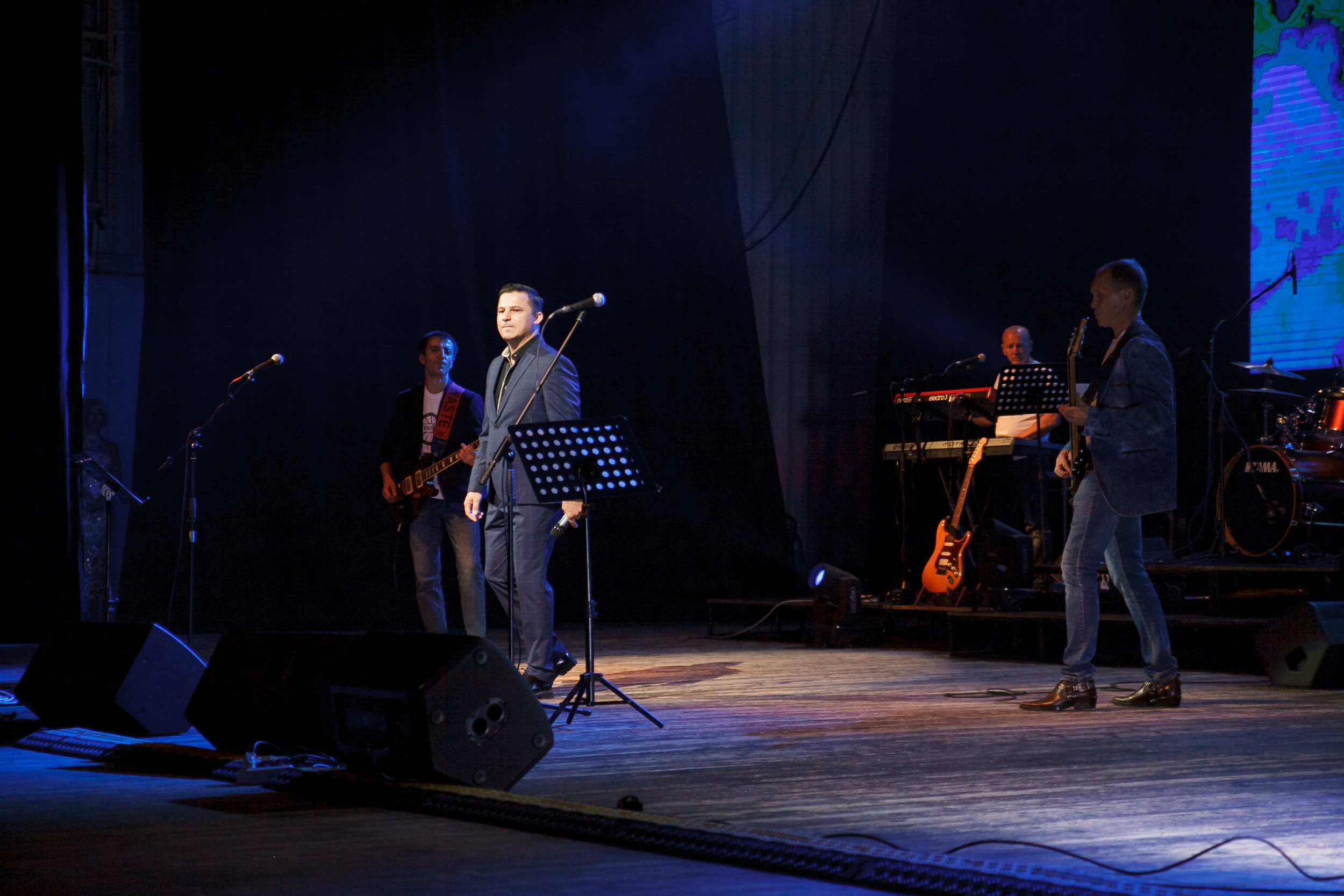 ЦКЗ перезагрузка ХХ века. Свадебный и детский фотограф в Волгограде Слава Белов