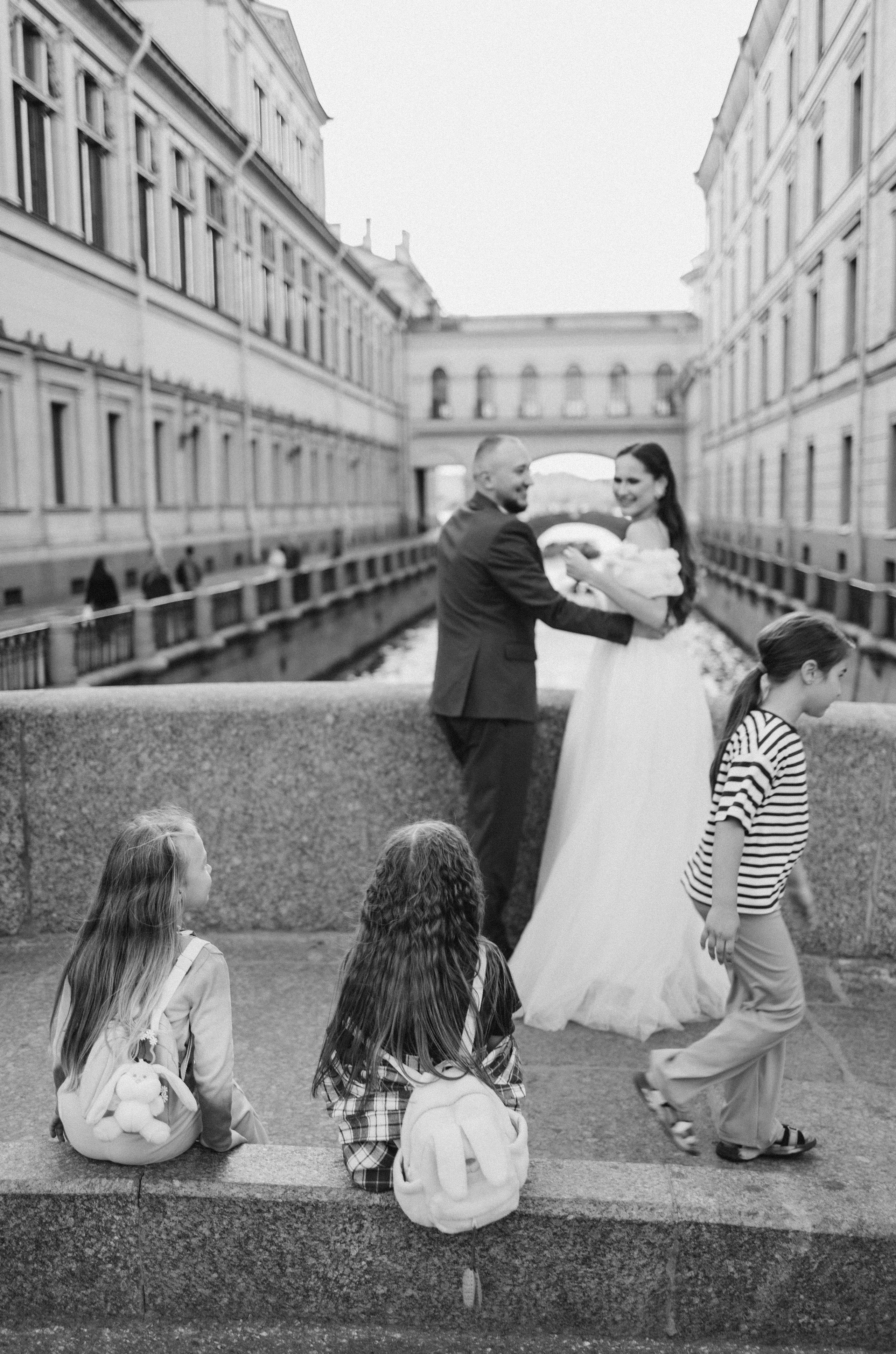 Руслан и Виолетта — Исаакий, Зимняя канавка. Боженова Елена фотограф Санкт-Петербург