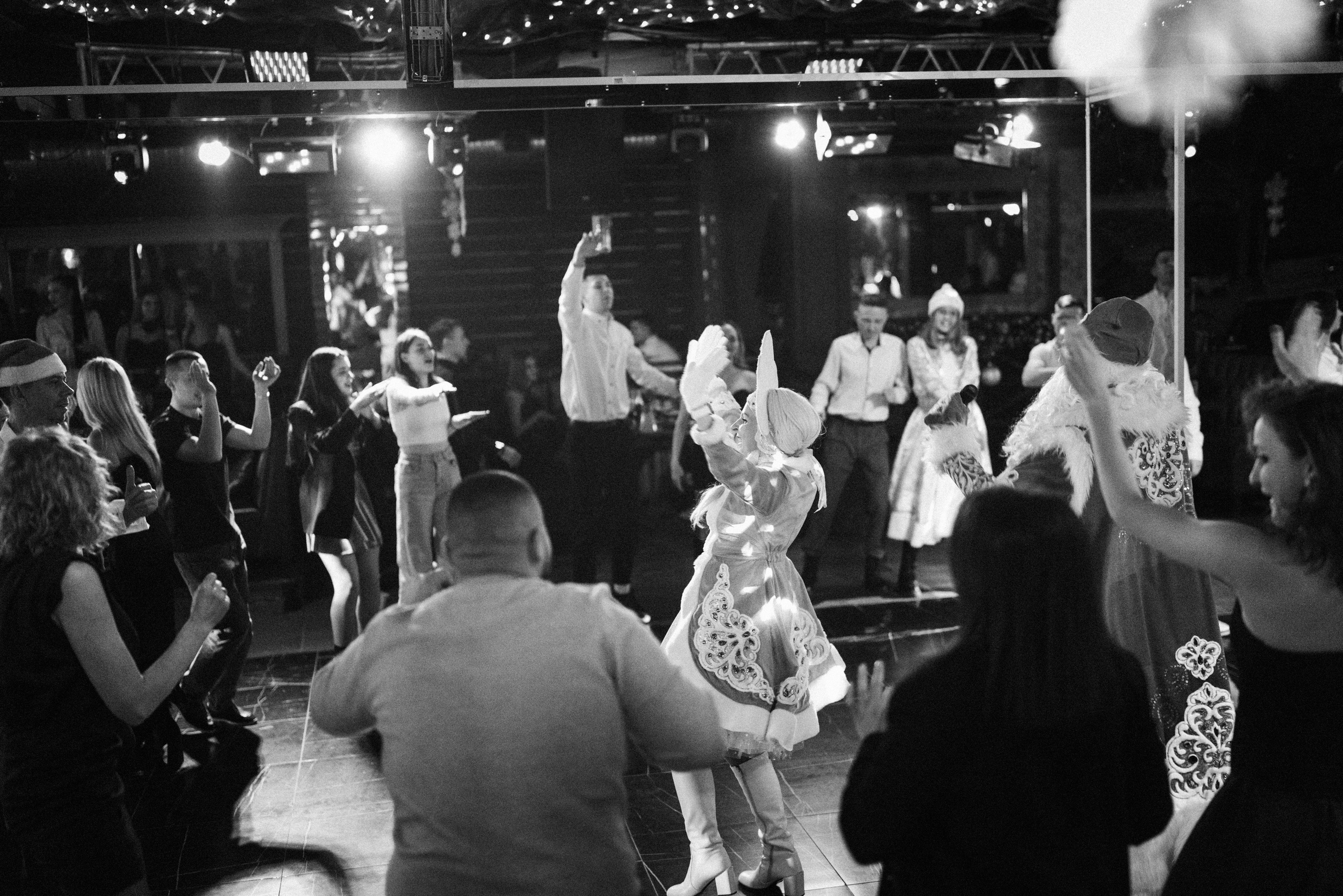 Клубный репортаж. Фотограф Олег Сотник