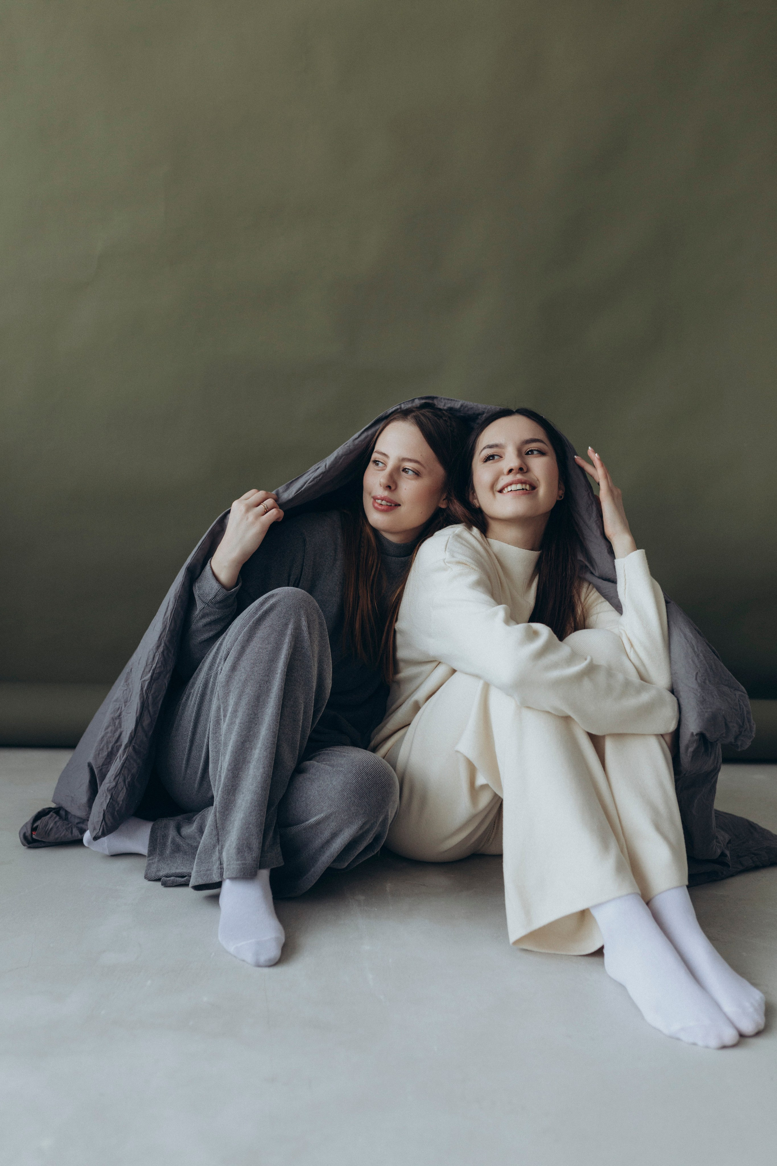 Лиза и Юля. Фотограф Кемерово Анастасия Ларионова