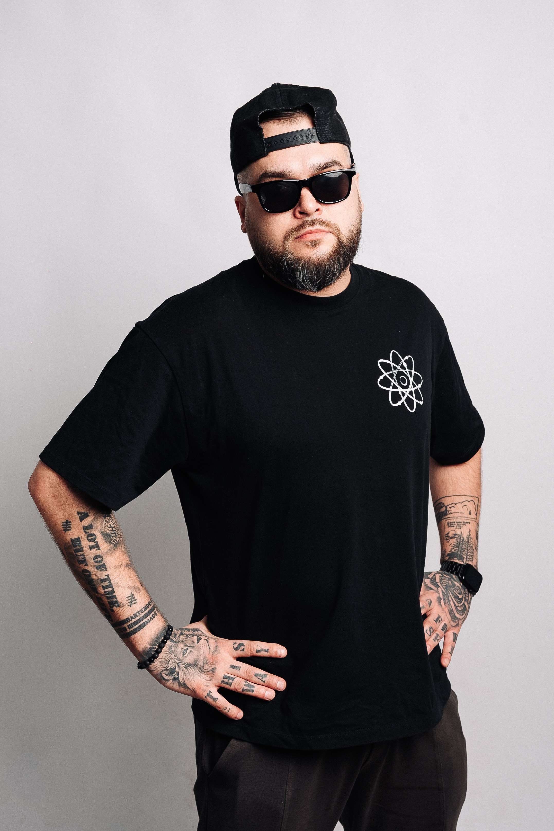 Футболки Коммьюнити. Фотограф в Хабаровске Швендых Рудольф