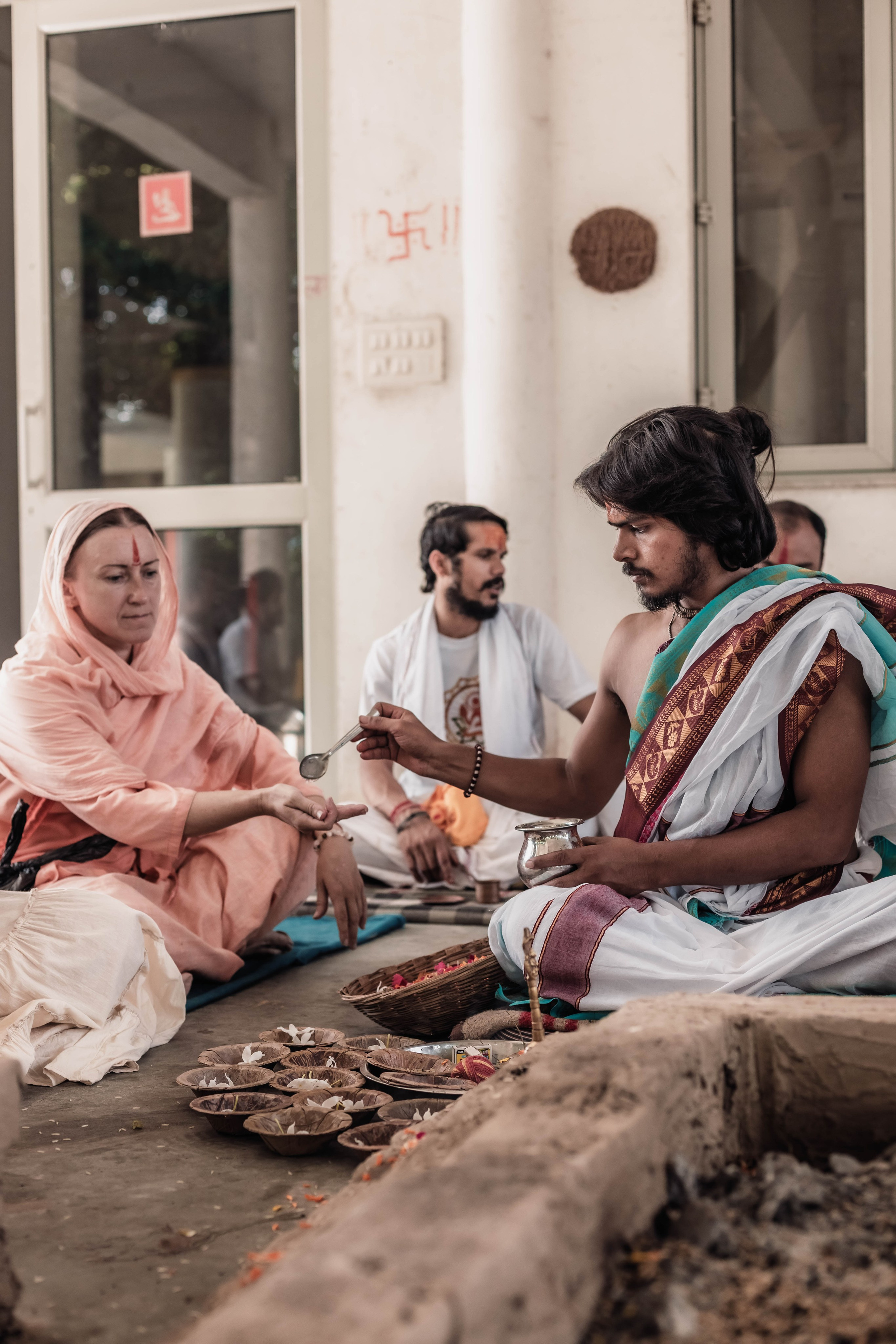 Pitri Paksha yagyas & poojas Devraha Baba ji ashram. Mariam Bagdasaryan