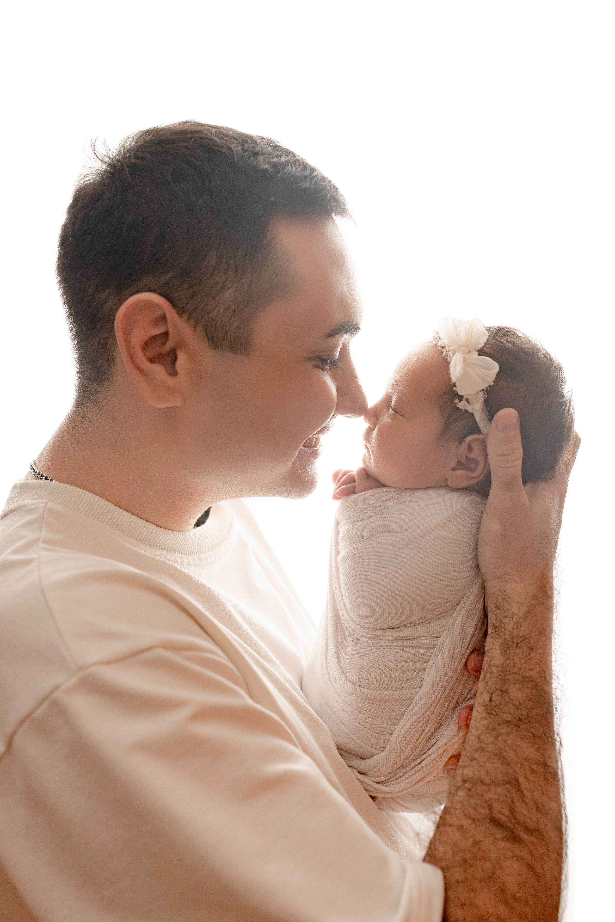 Фотосессия новорожденных в Москве — ньюборн / newborn фотосессия. Фотографы на роды в Москве. Фото и видео родов. Фотопроект «Продолжение рода»