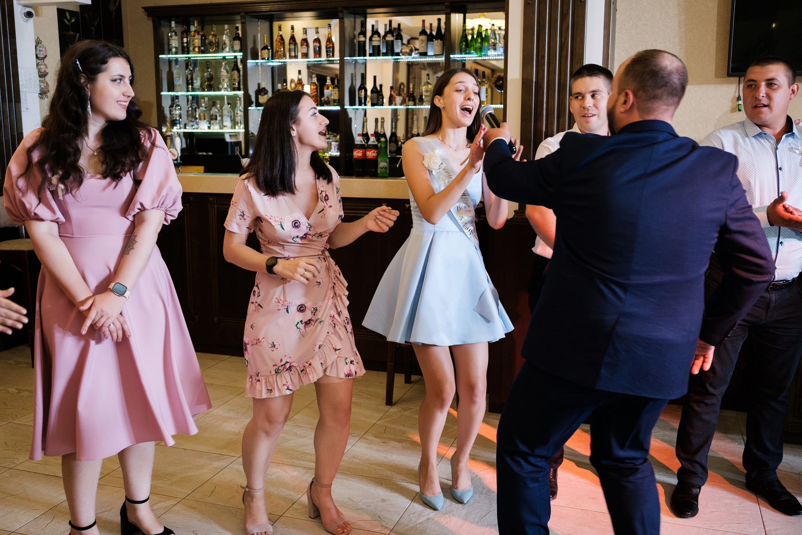 Виктор и Анна. Свадебный фотограф | репортаж | праздники | крещение