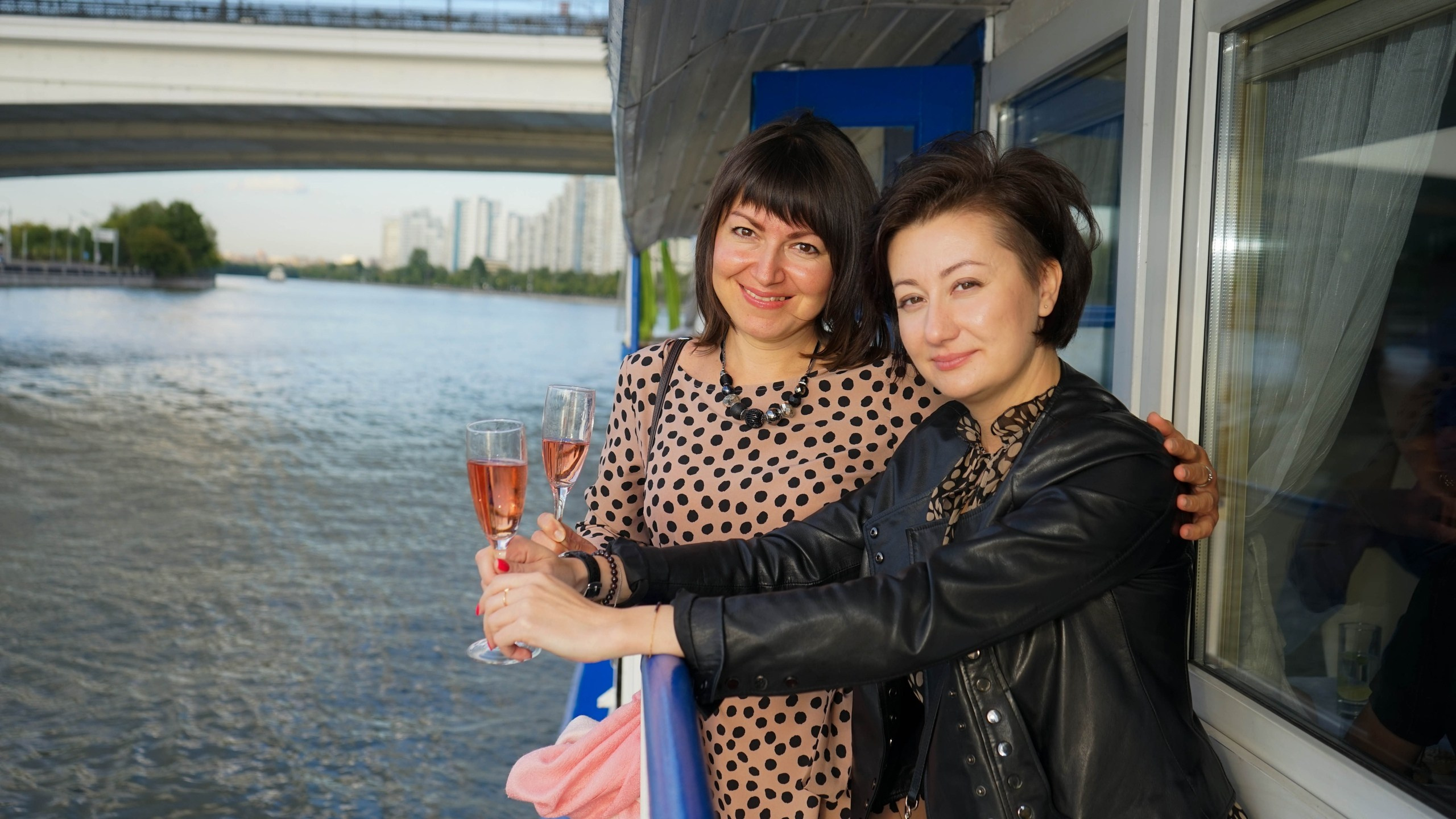 Танцы на воде | 24.07.21. Галерея Фантим