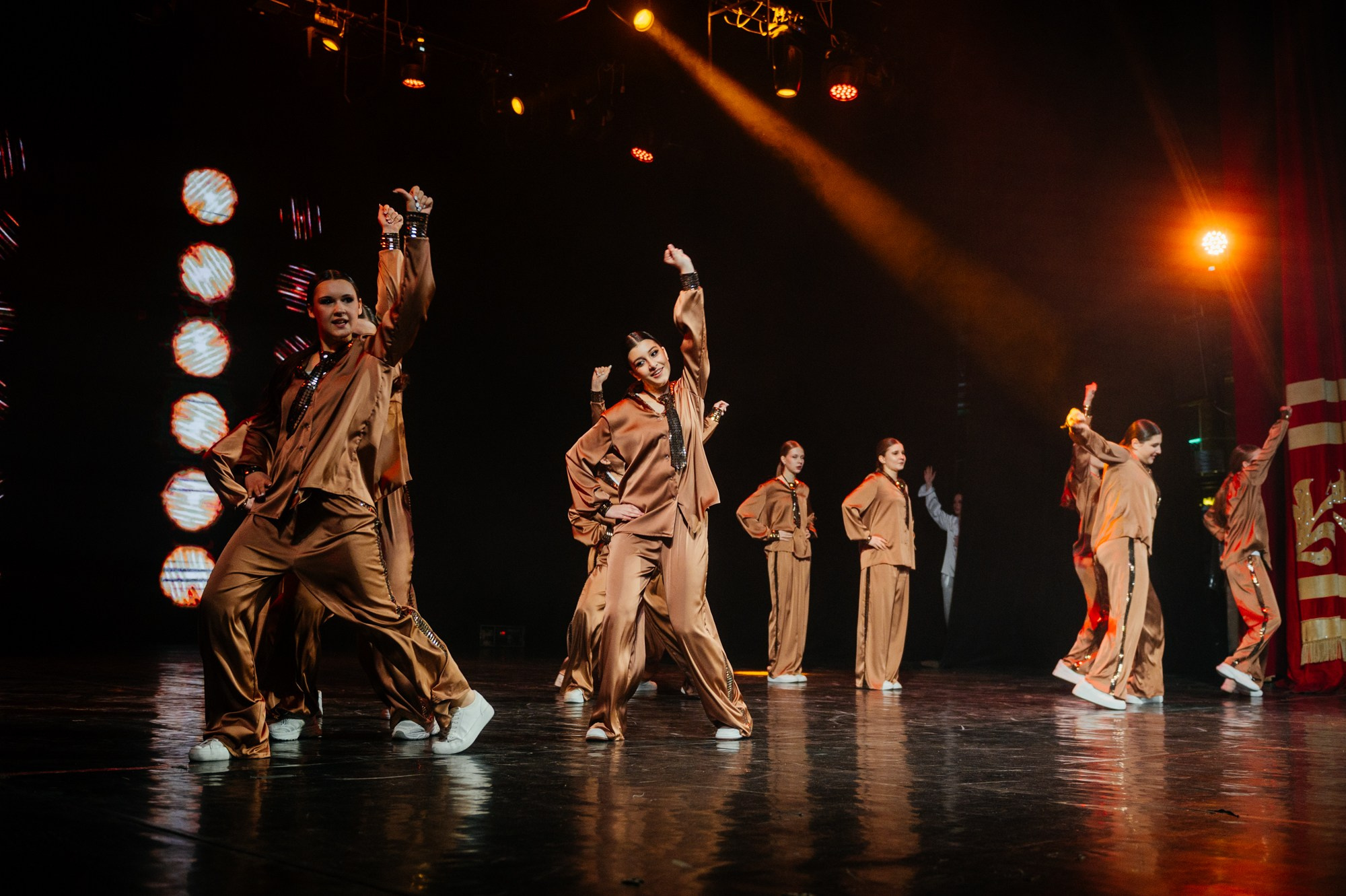 Todes. Студия танца Аллы Духовой. Сайт фотографа Данилы Пащенко