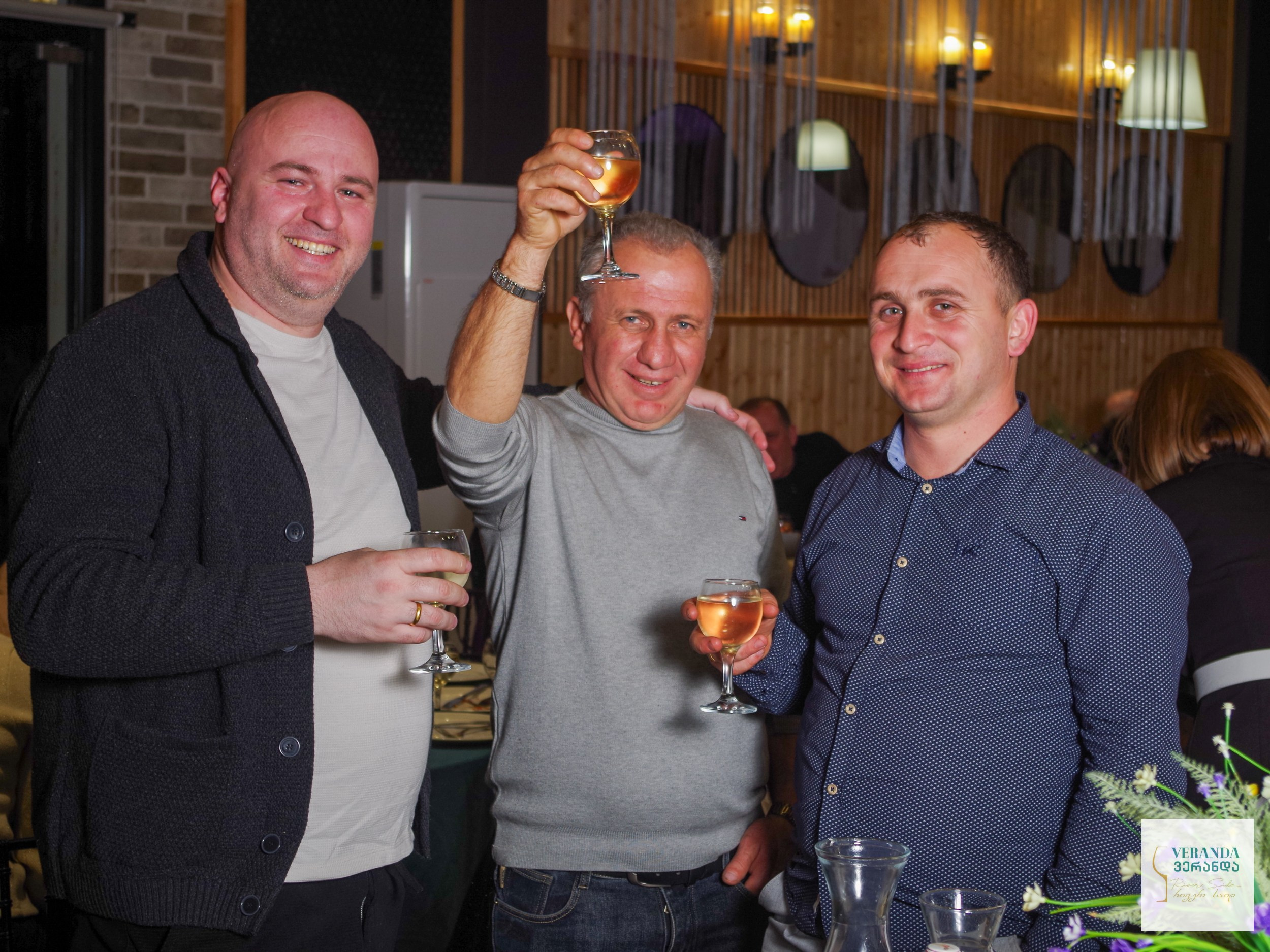 Ресторан веранда. Портретный фотограф Денис Милютин