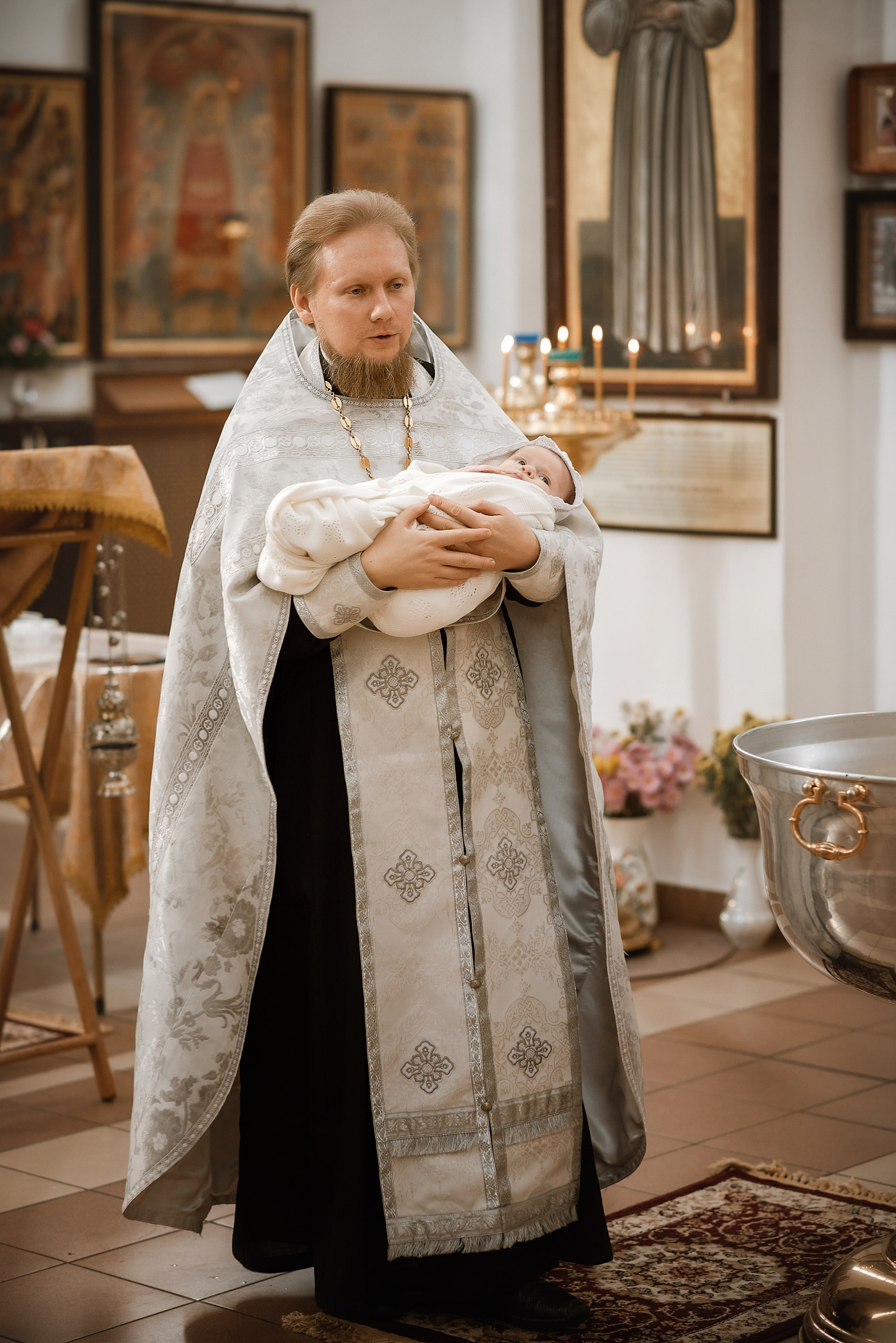 Крещение Кирилла _ Храм иконы БМ Целительница. Семейный фотограф в Ростове-на-Дону Татьяна Литвинова