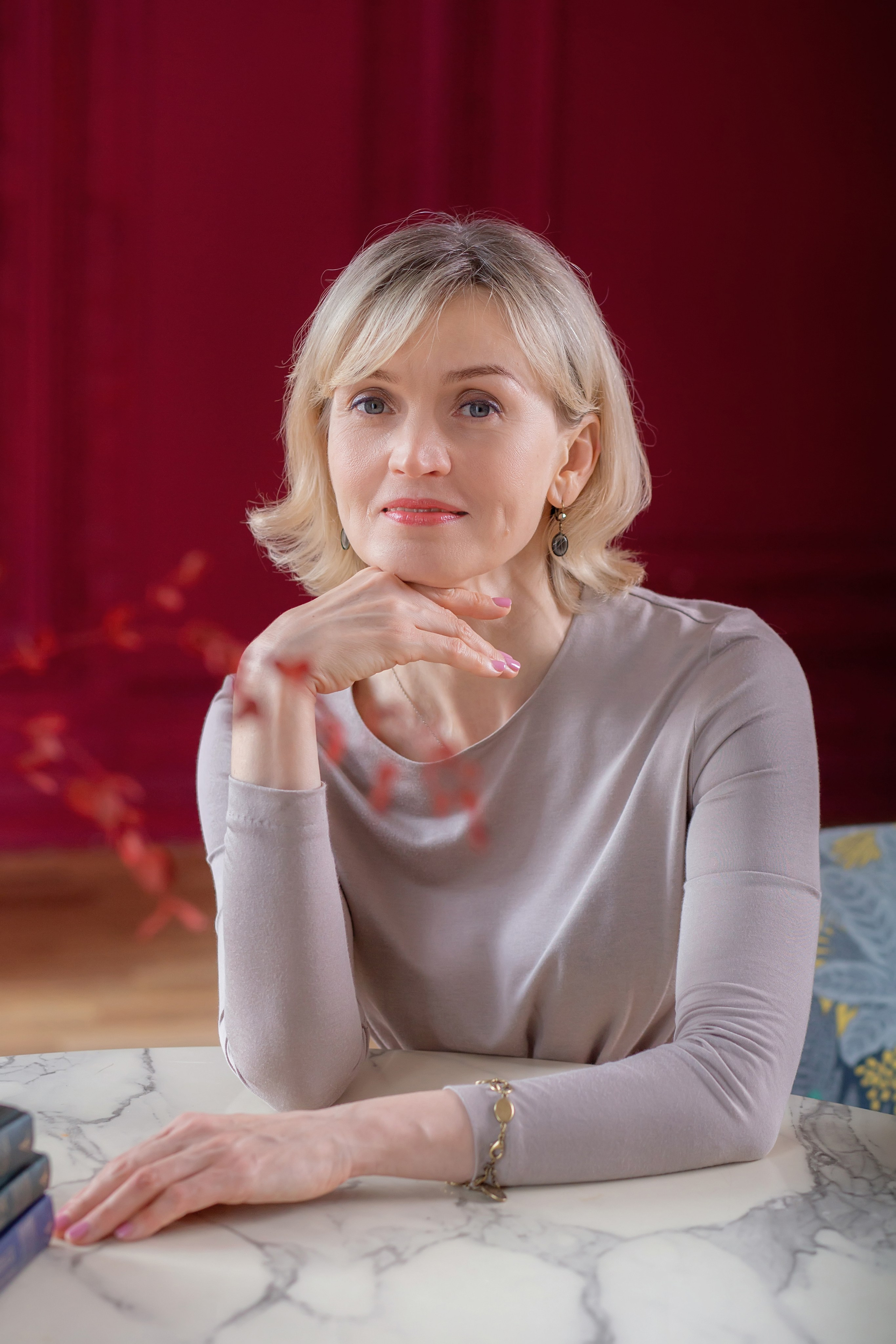 Профессиональные фото для блогера в СПб, портреты для контента. Портретные фотосессии, контент-съемки, репортаж