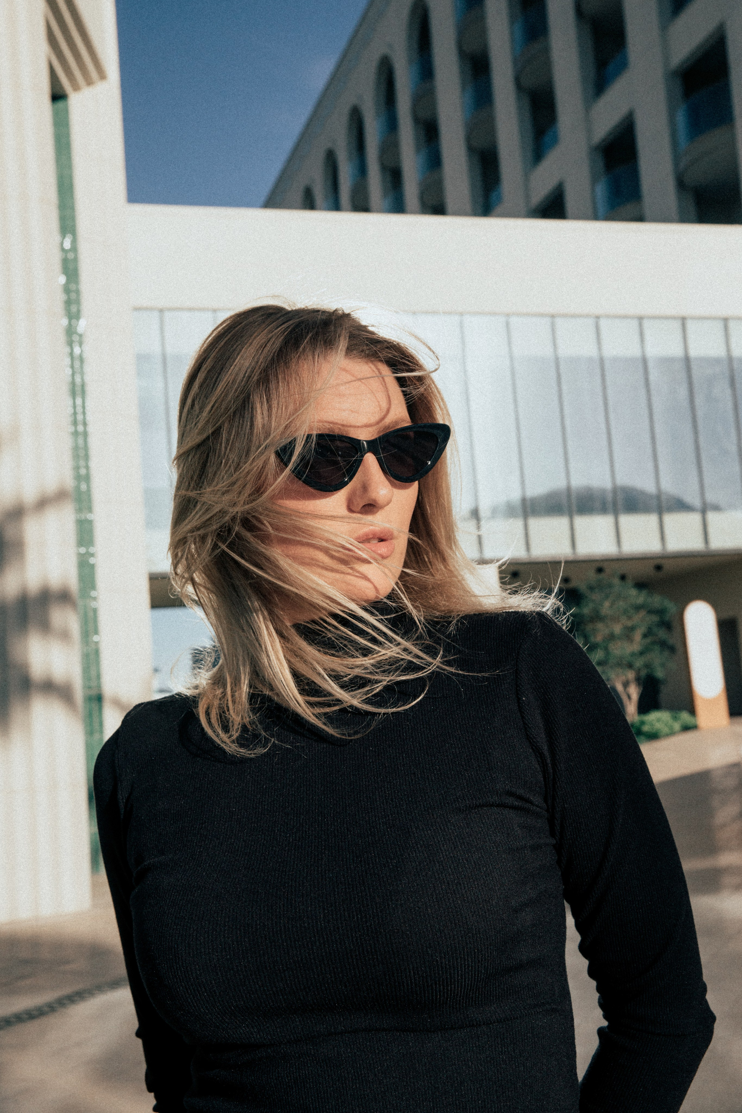 Даша и Вова прогулка в стиле Fashion. Контент фотограф для экспертов в соцсетях Алена Собора Москва