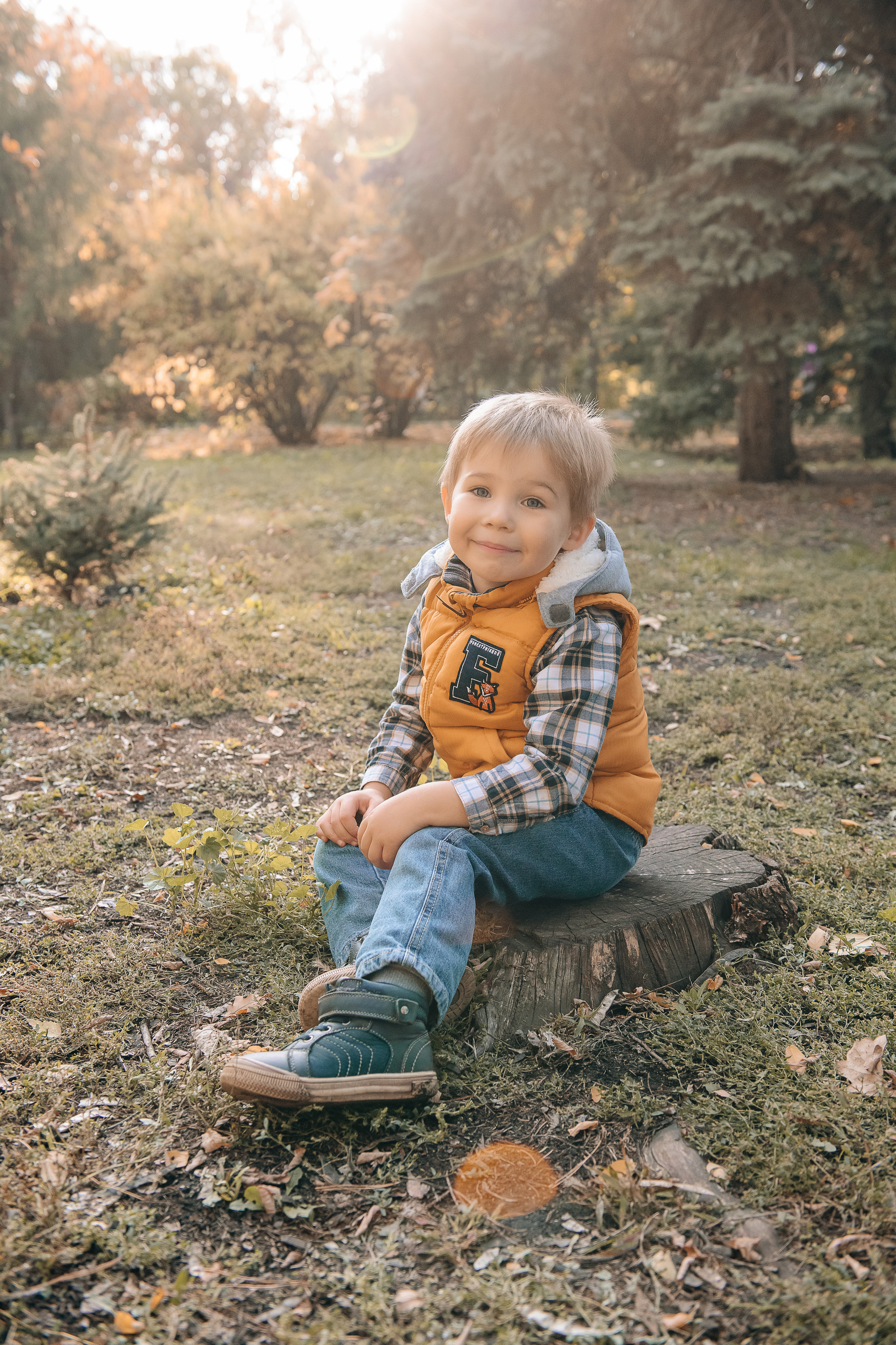 Фотопрогулка. Ира, Равиль, Лёва и Сеня. Фотограф Валерия Голубева (Миронова)