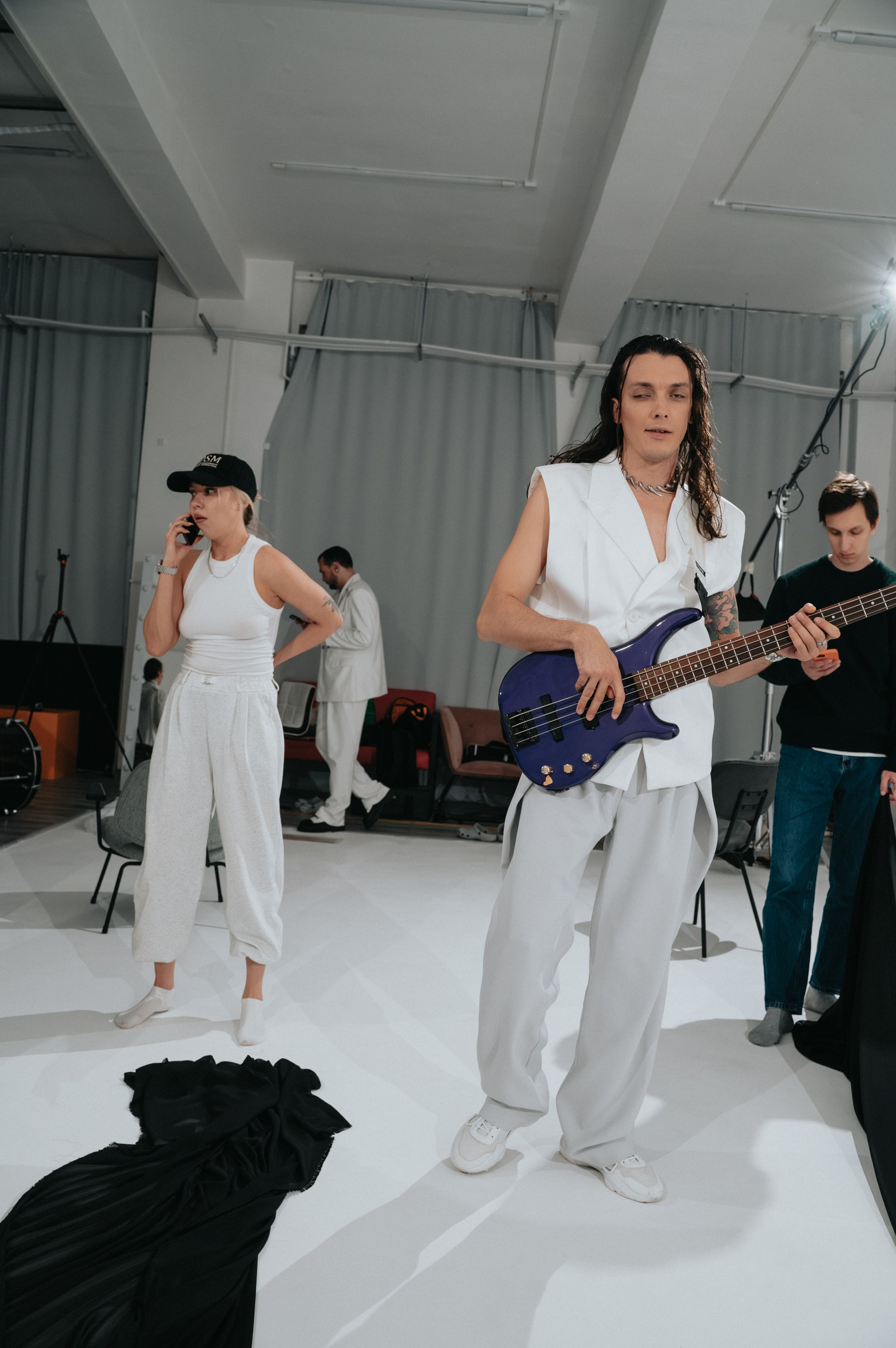 Кавер группа барбарабэнд (бэкстейдж со съёмок промо). Фотограф/видеограф Богдан Голованов