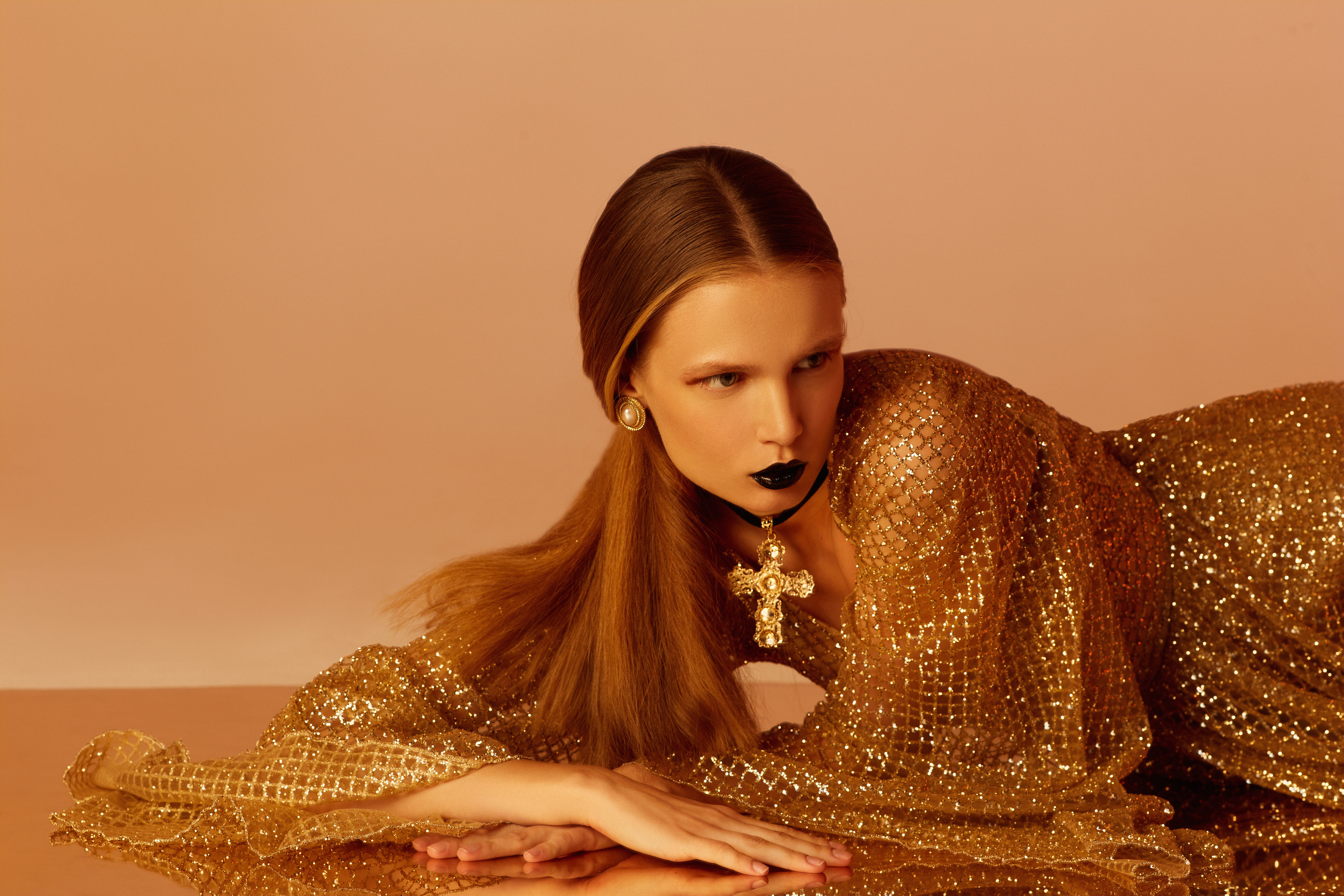 Съемка для L'officiel Baltic. Коммерческий фотограф в Москве Марина Иванькова